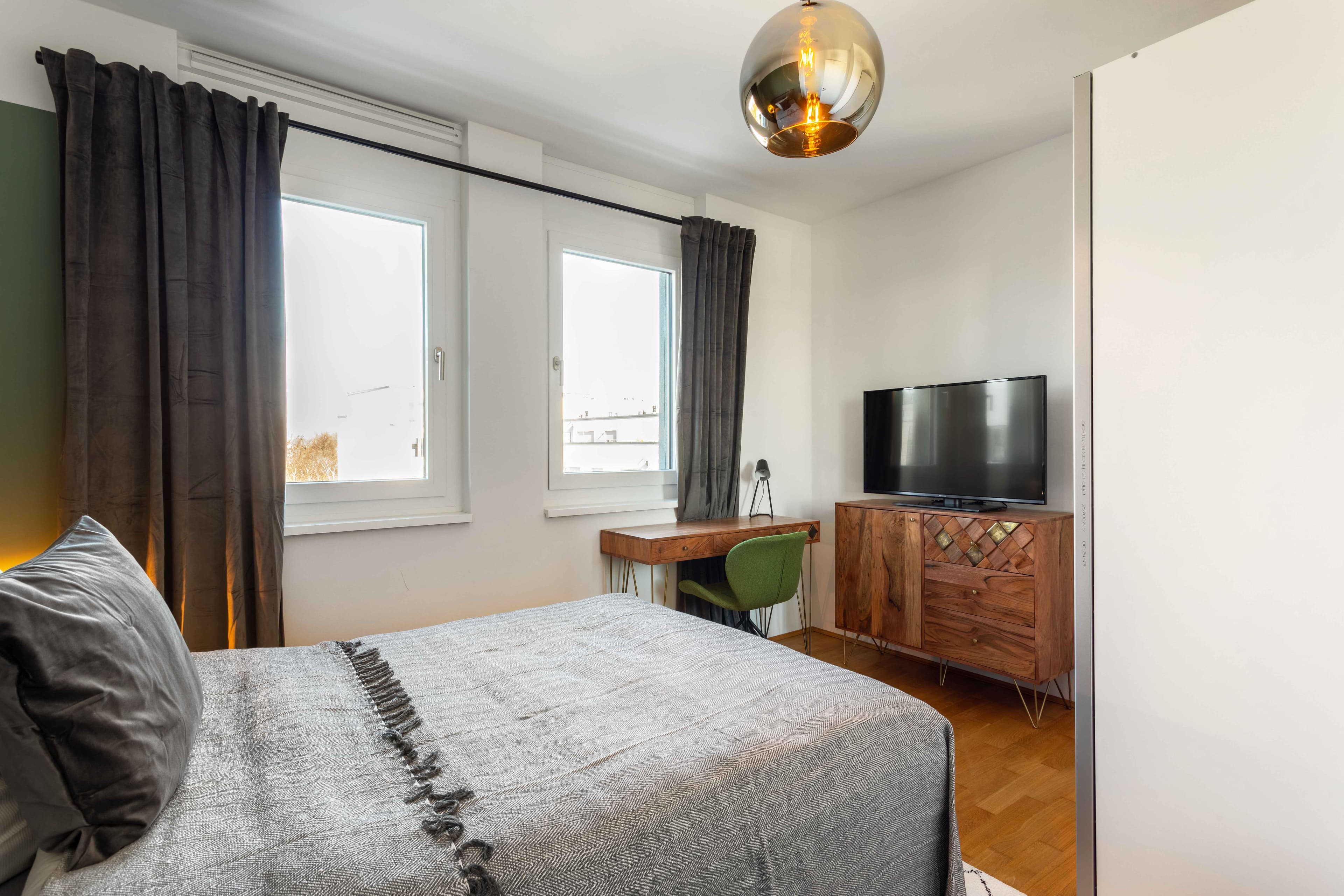 Picture of unit DE-01-004-001-02HF