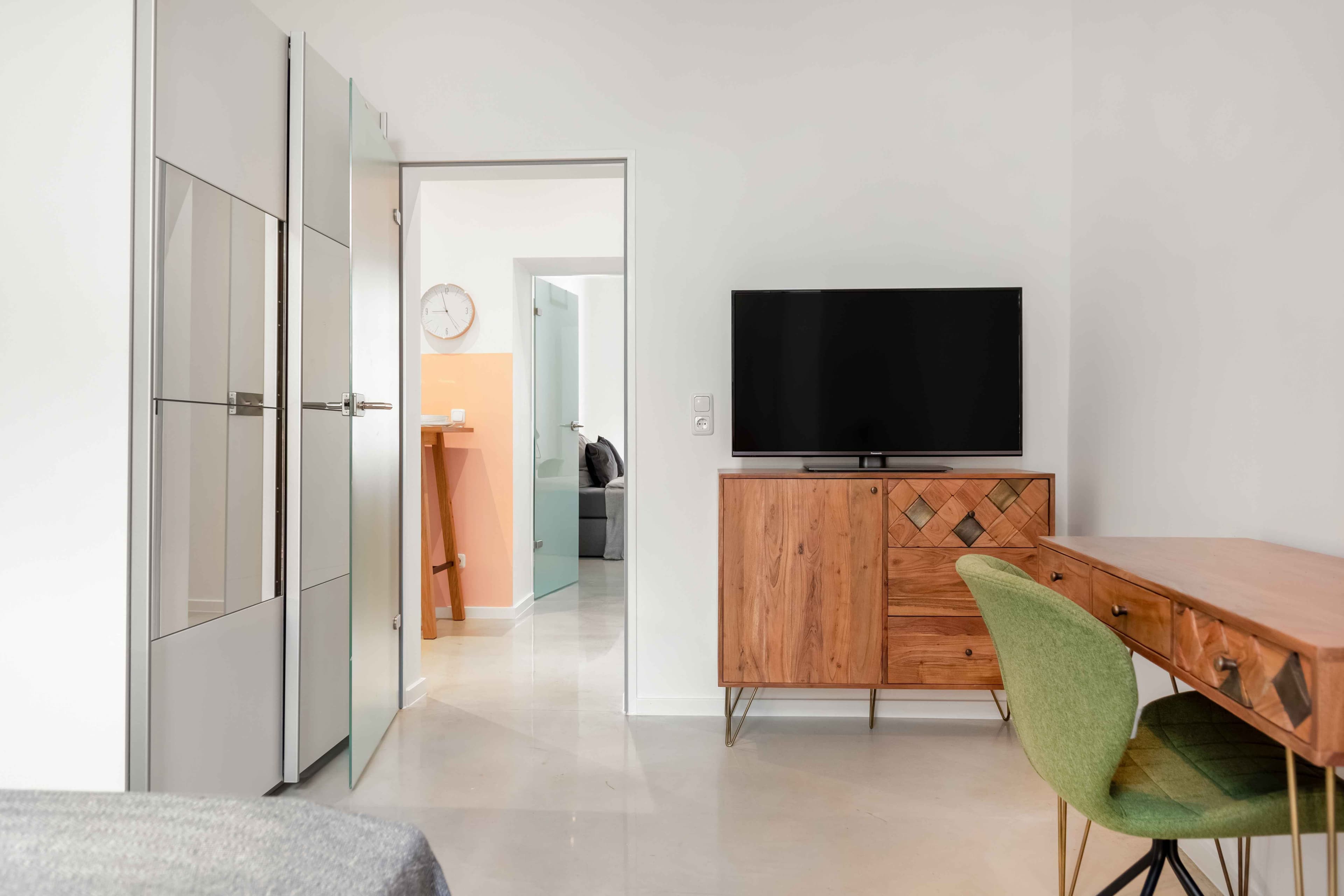 Picture of unit DE-02-013-001-04HF