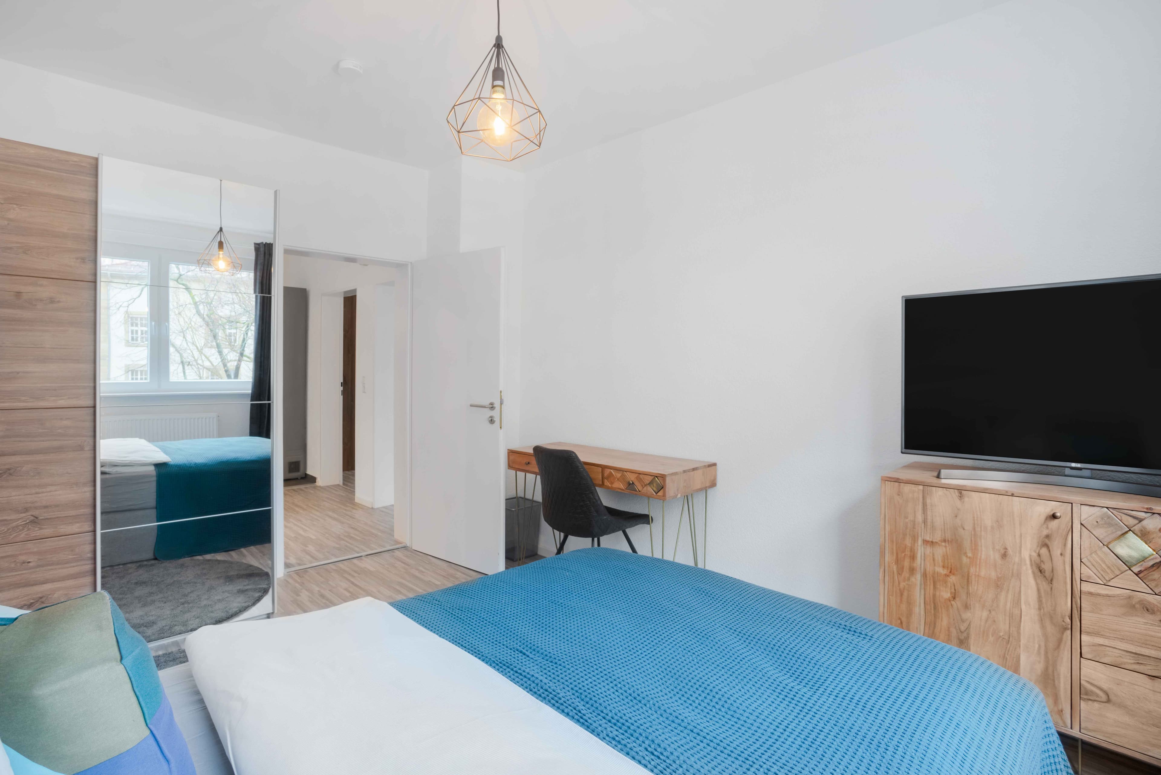 Picture of unit DE-09-019-001-03HF