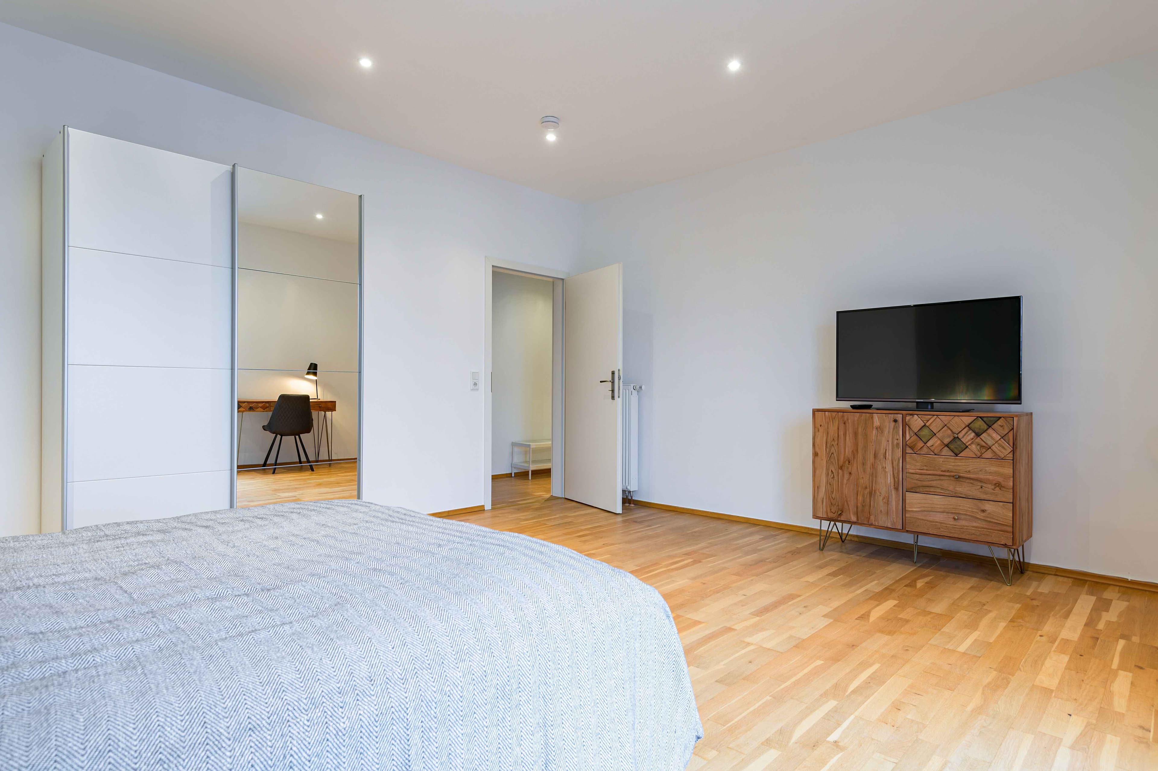 Marketing picture of unit DE-04-026-005-05HF