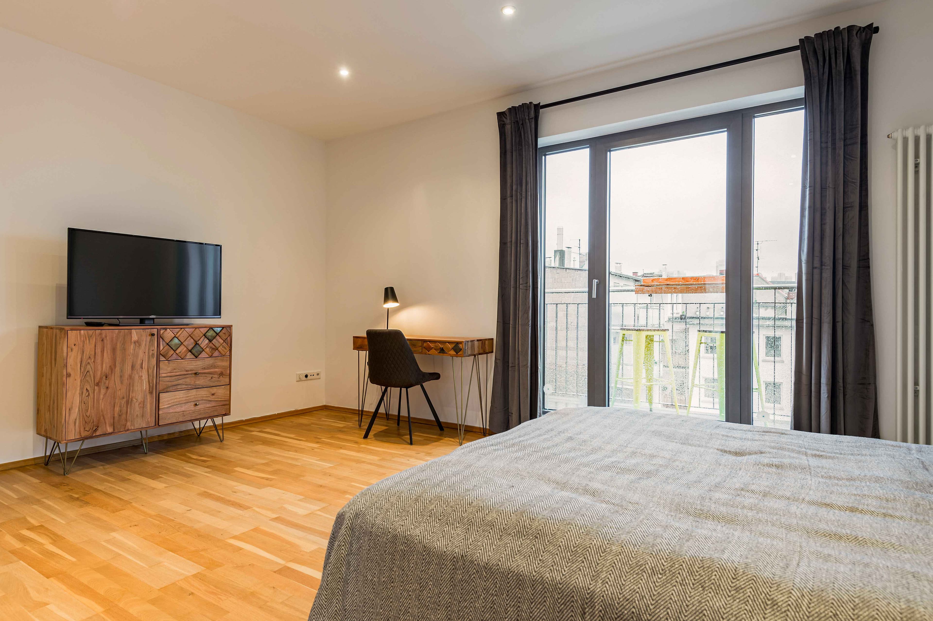 Picture of unit DE-04-026-005-05HF