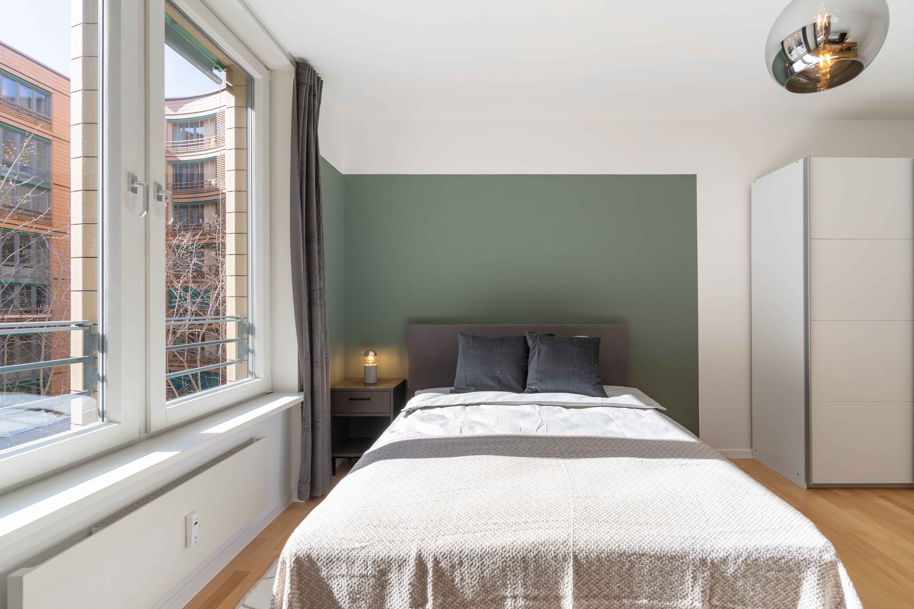 Picture of unit DE-01-005-001-02HF