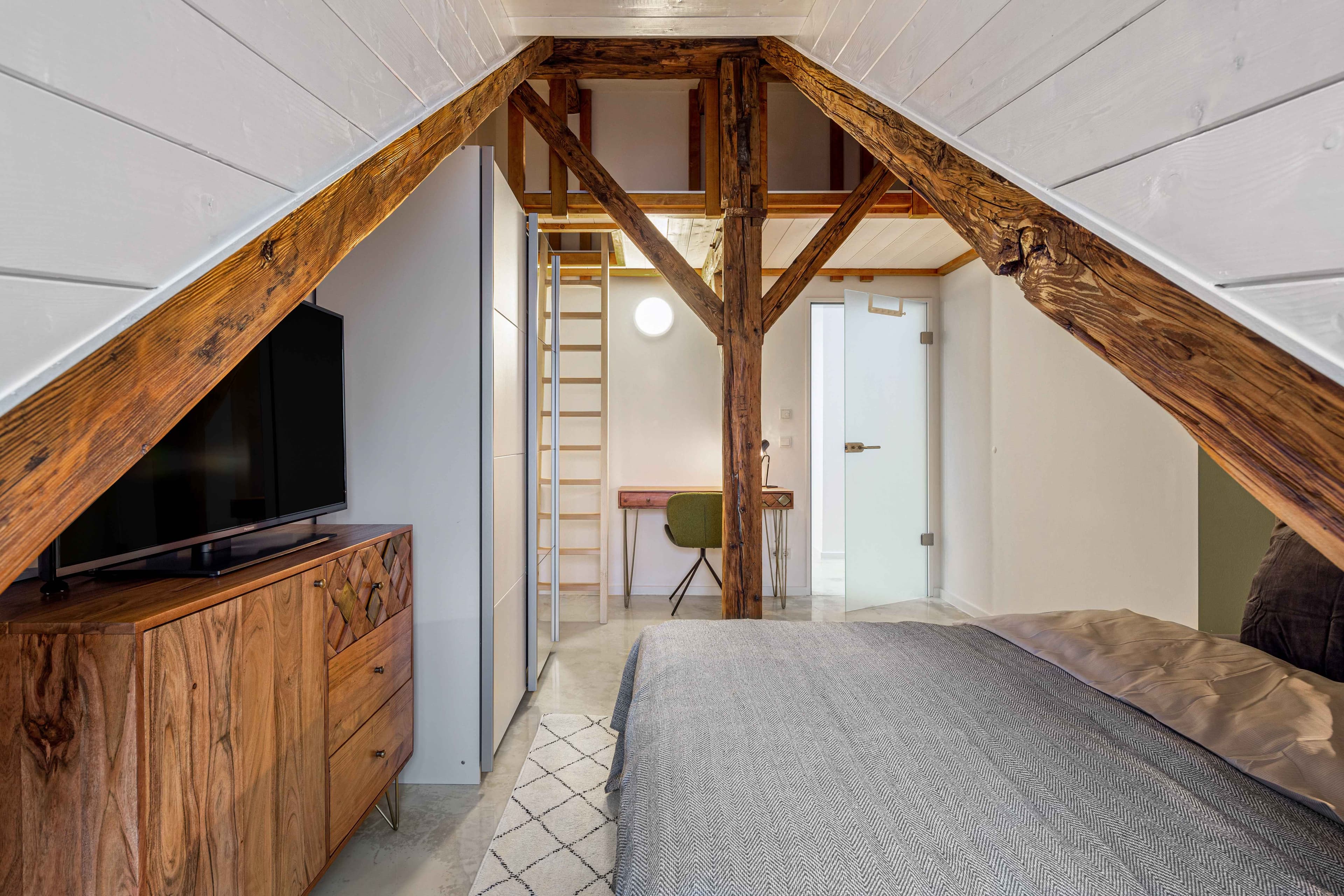 Marketing picture of unit DE-02-008-004-02HF