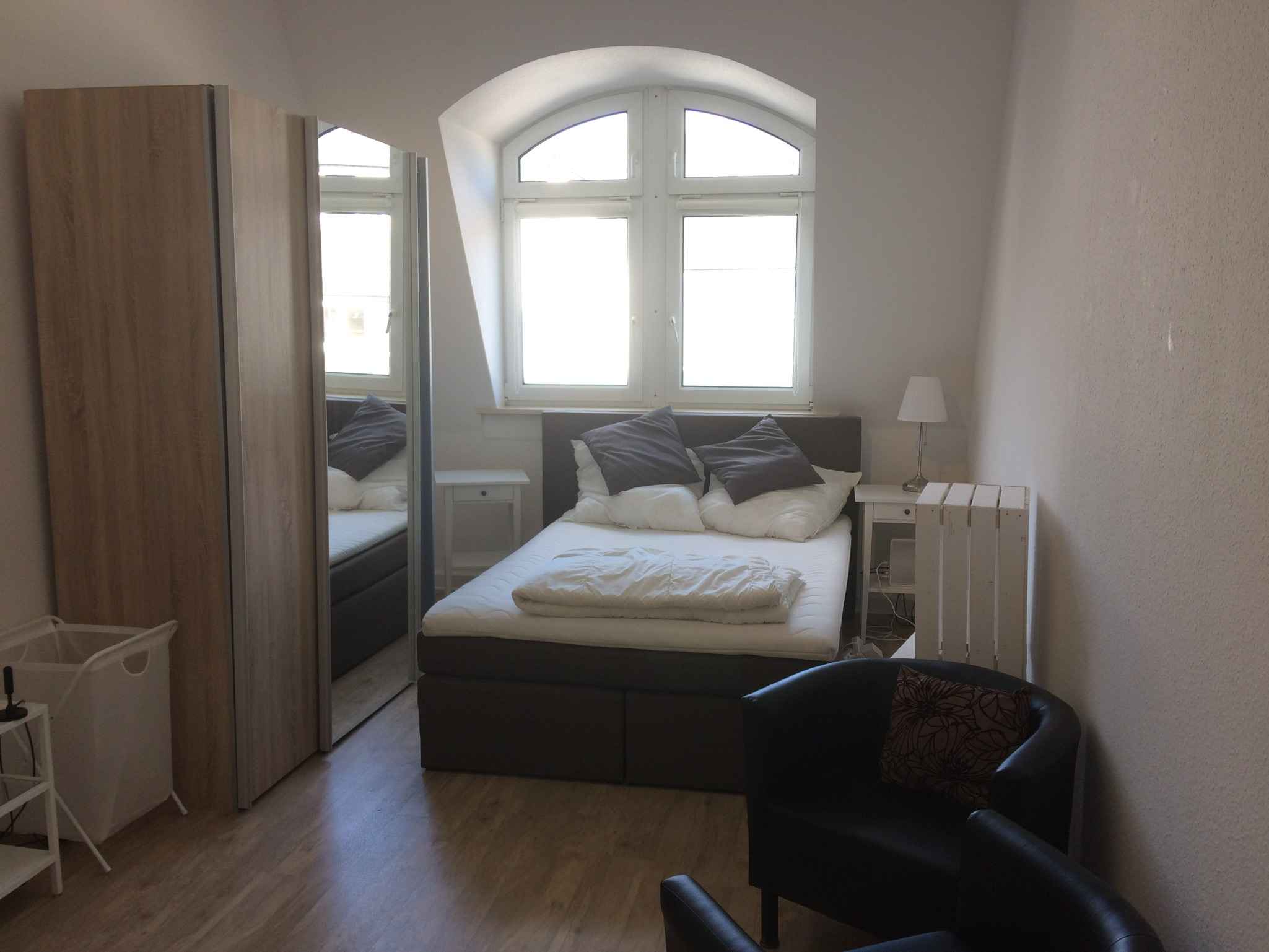 Picture of unit DE-04-013-001-03HF