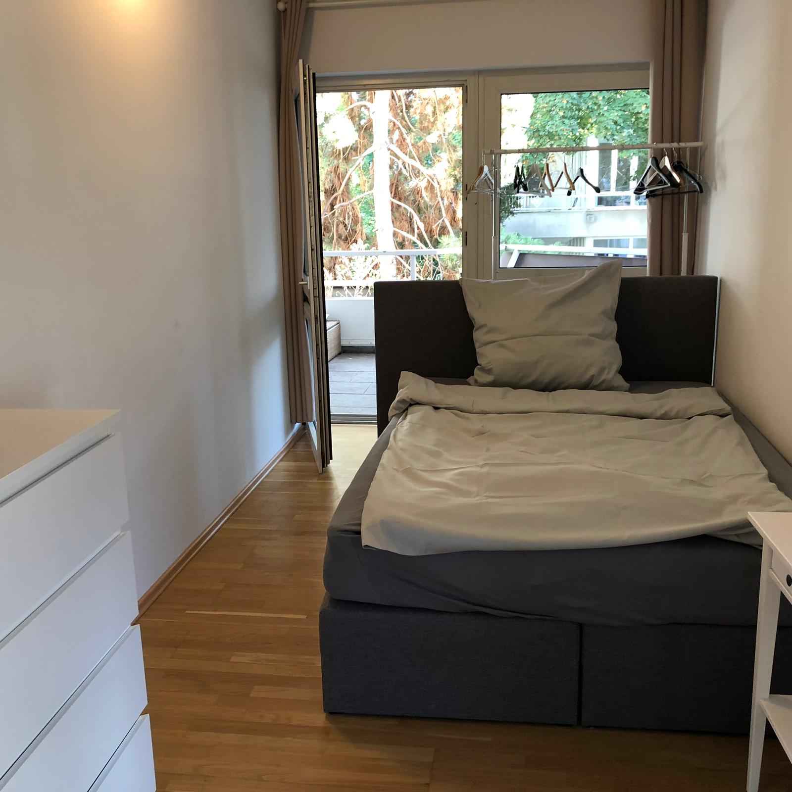 Picture of unit DE-04-049-001-02HF