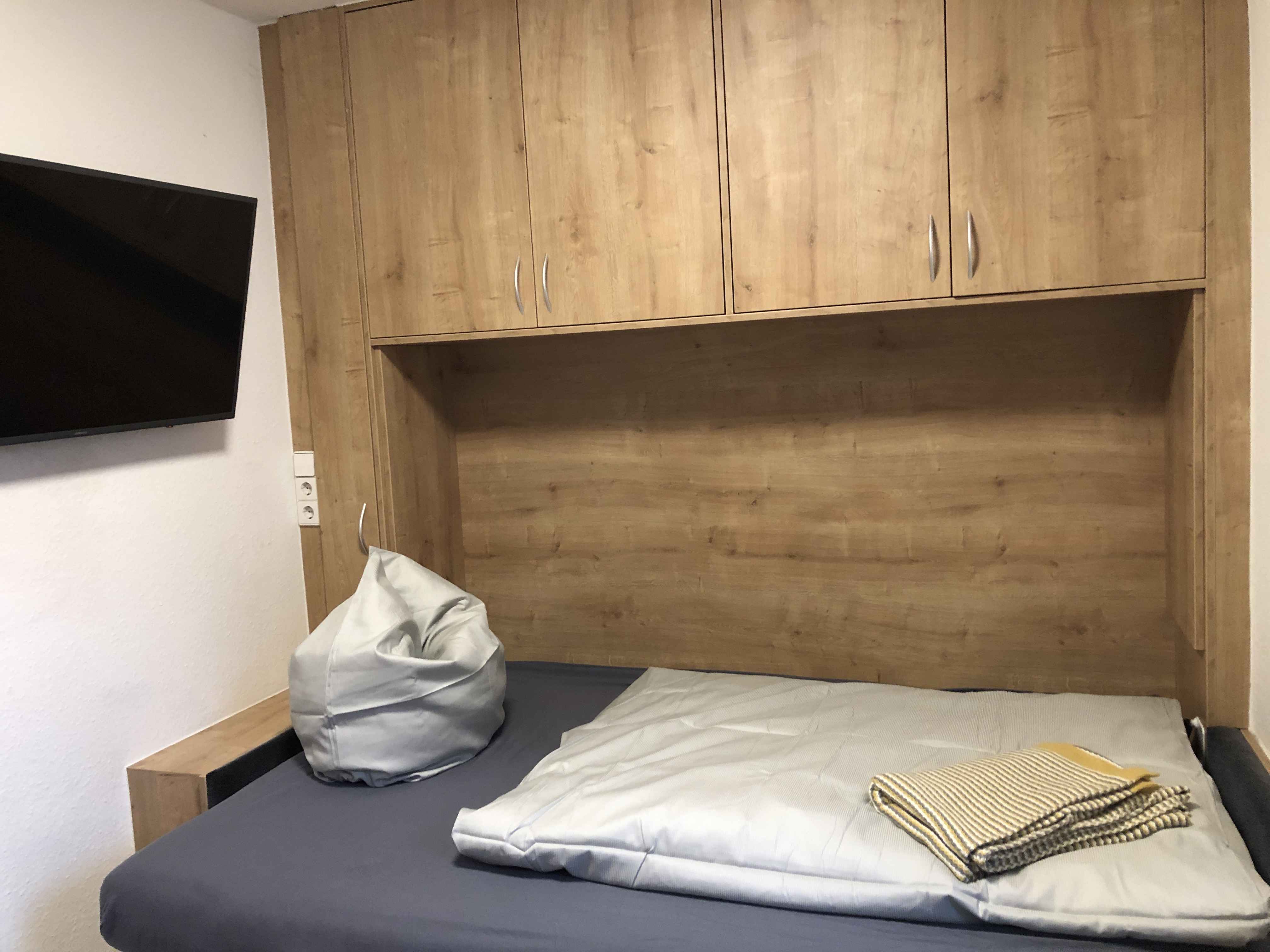 Marketing picture of unit DE-09-018-002-04HF