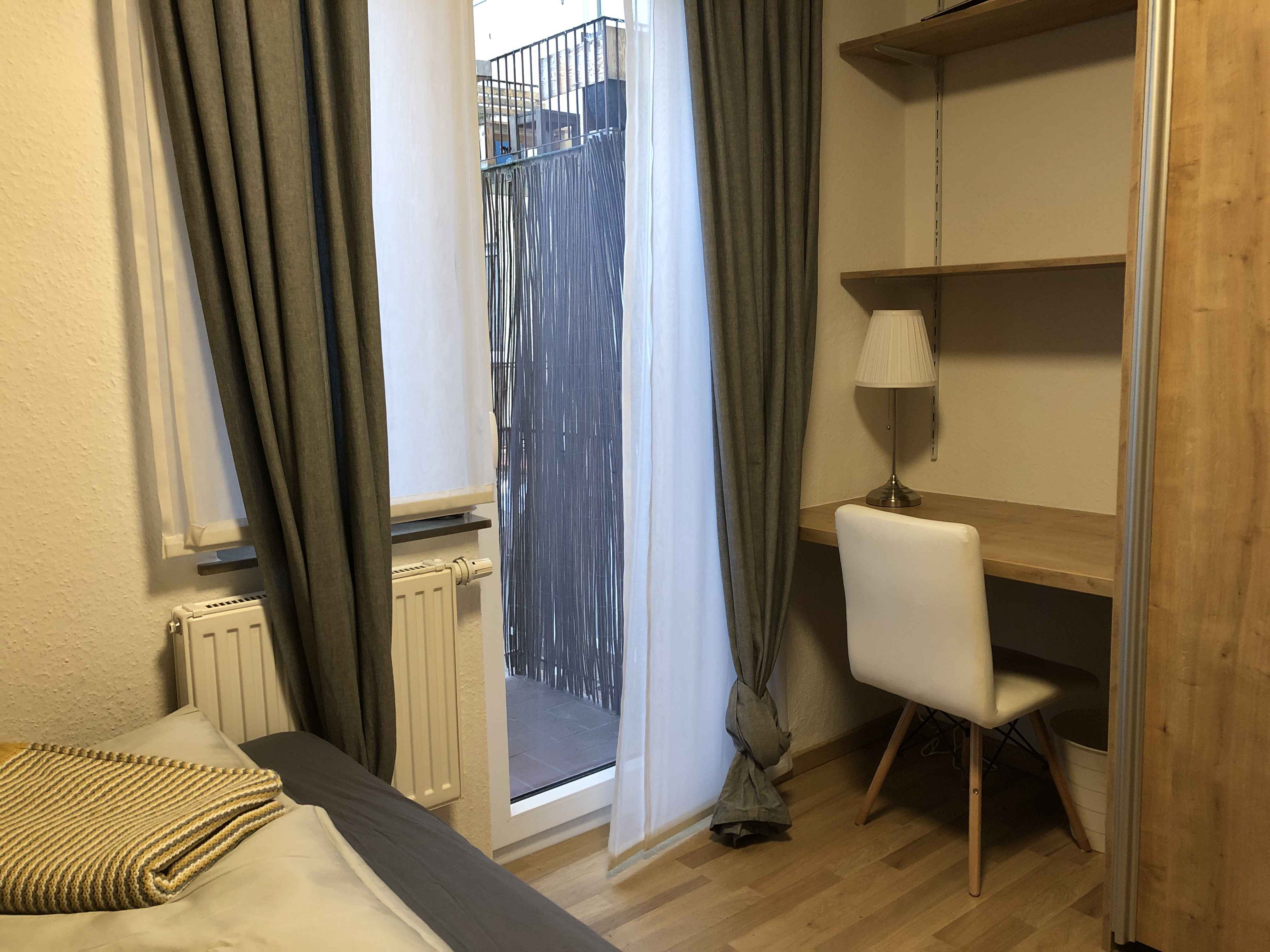 Picture of unit DE-09-018-002-04HF