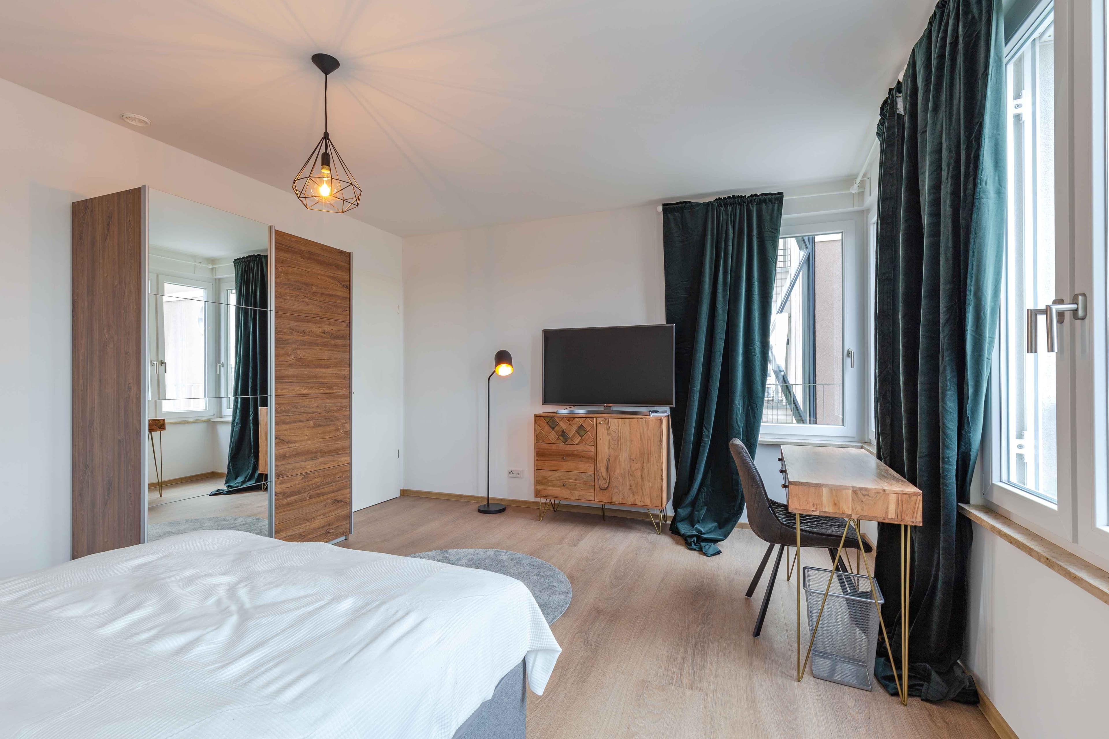 Picture of unit DE-01-006-006-04HF