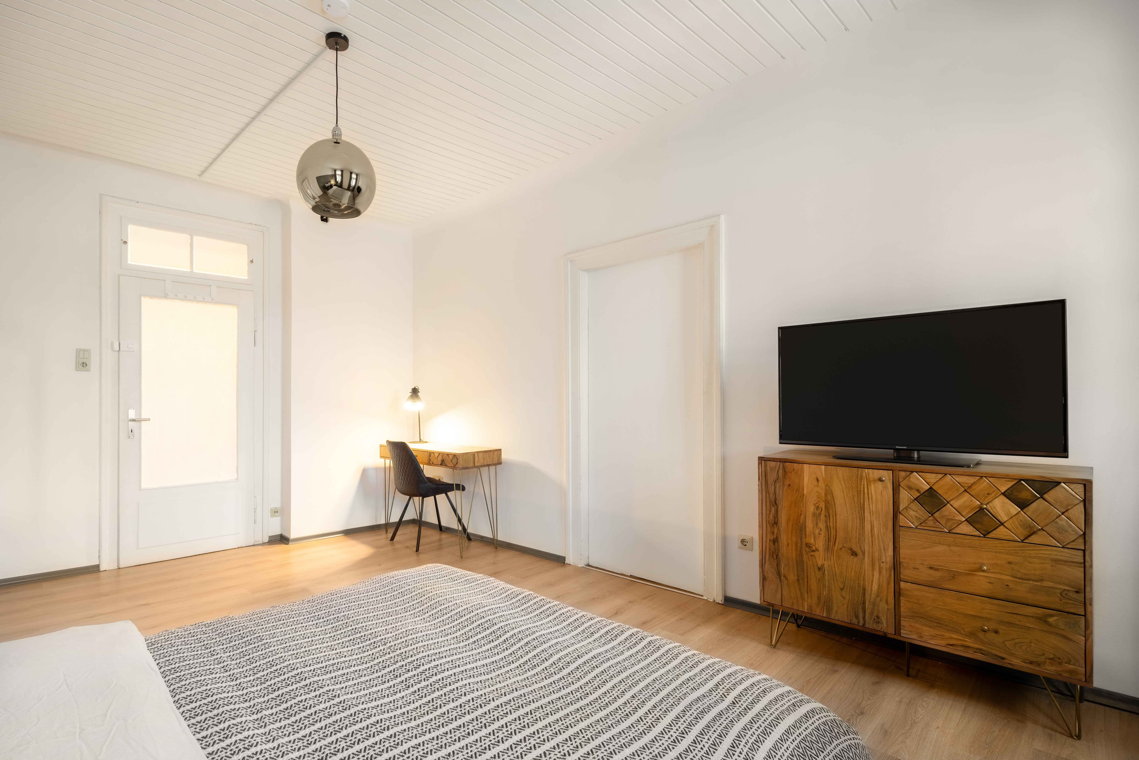 Picture of unit DE-02-007-006-02HF