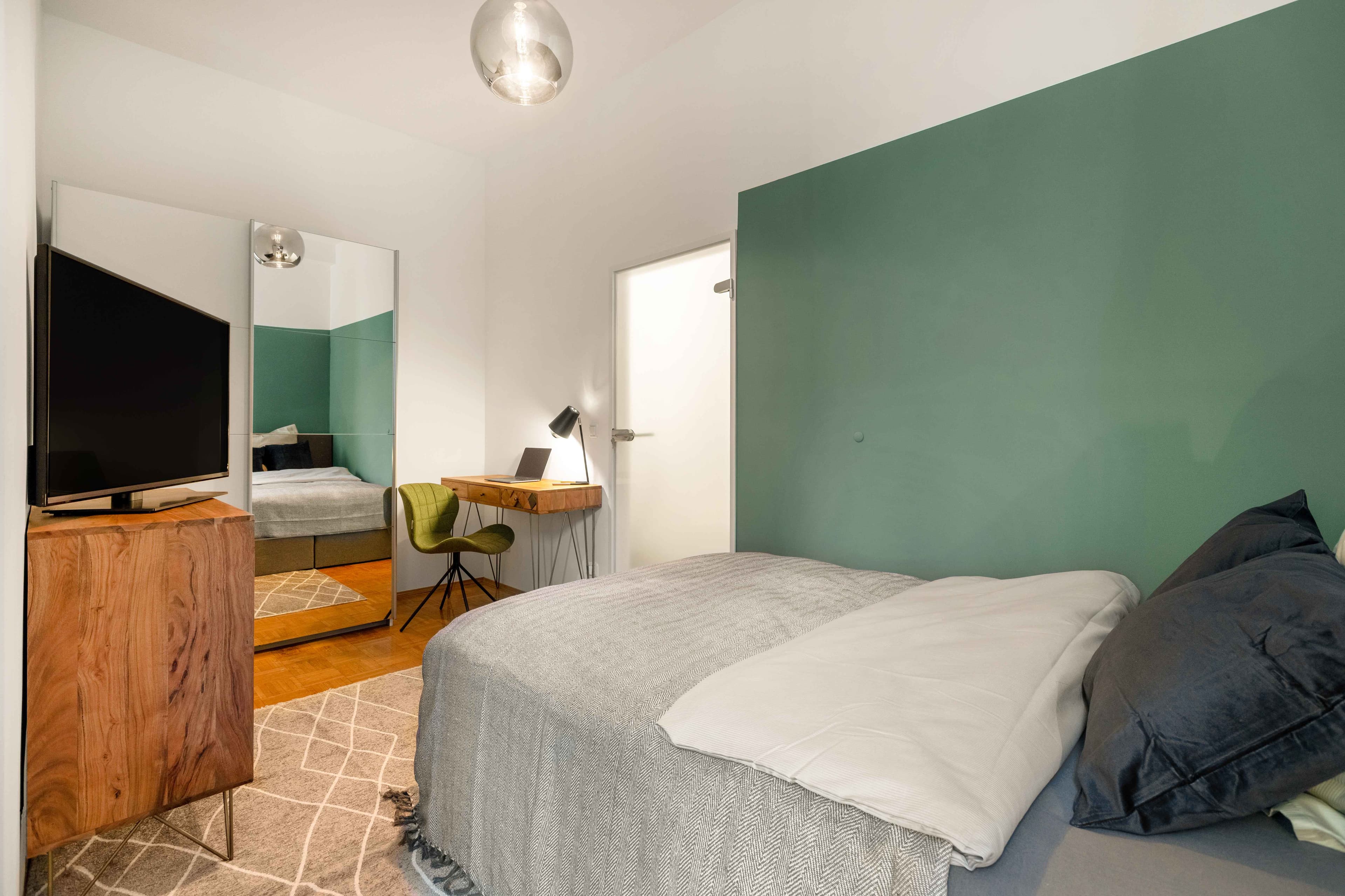 Picture of unit DE-02-003-001-01HF