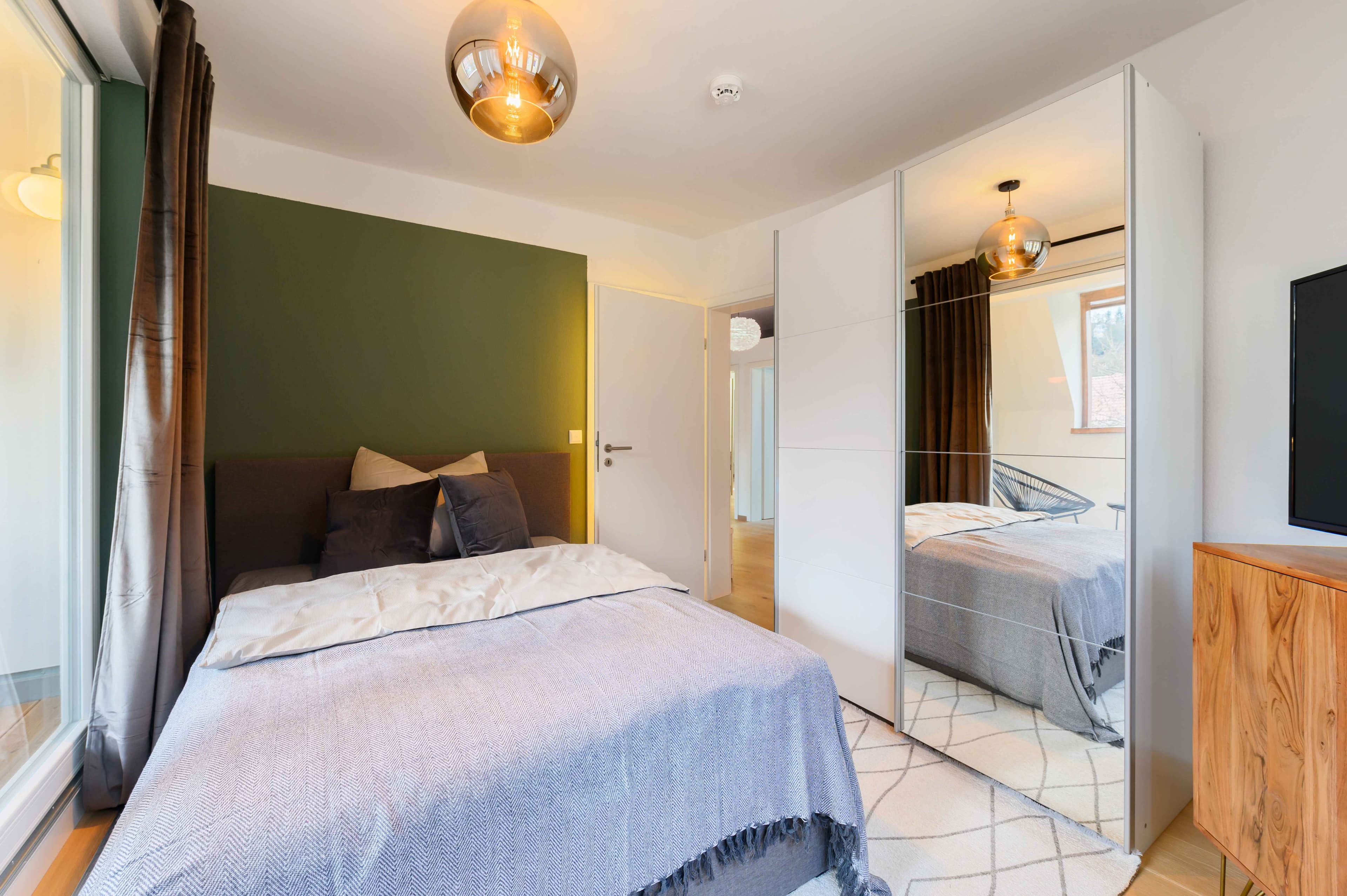 Picture of unit DE-09-008-002-04HF