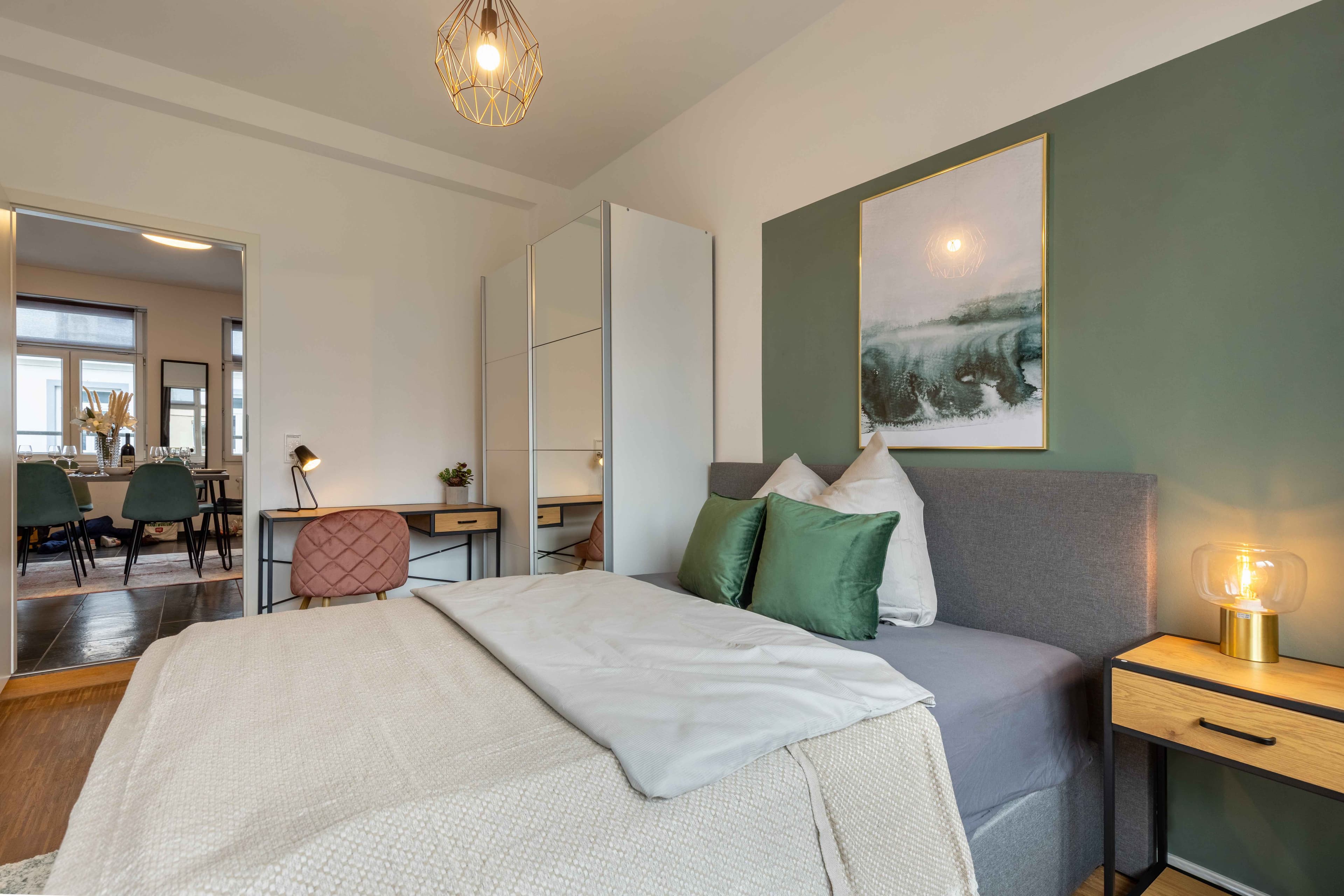 Picture of unit DE-04-001-002-04HF