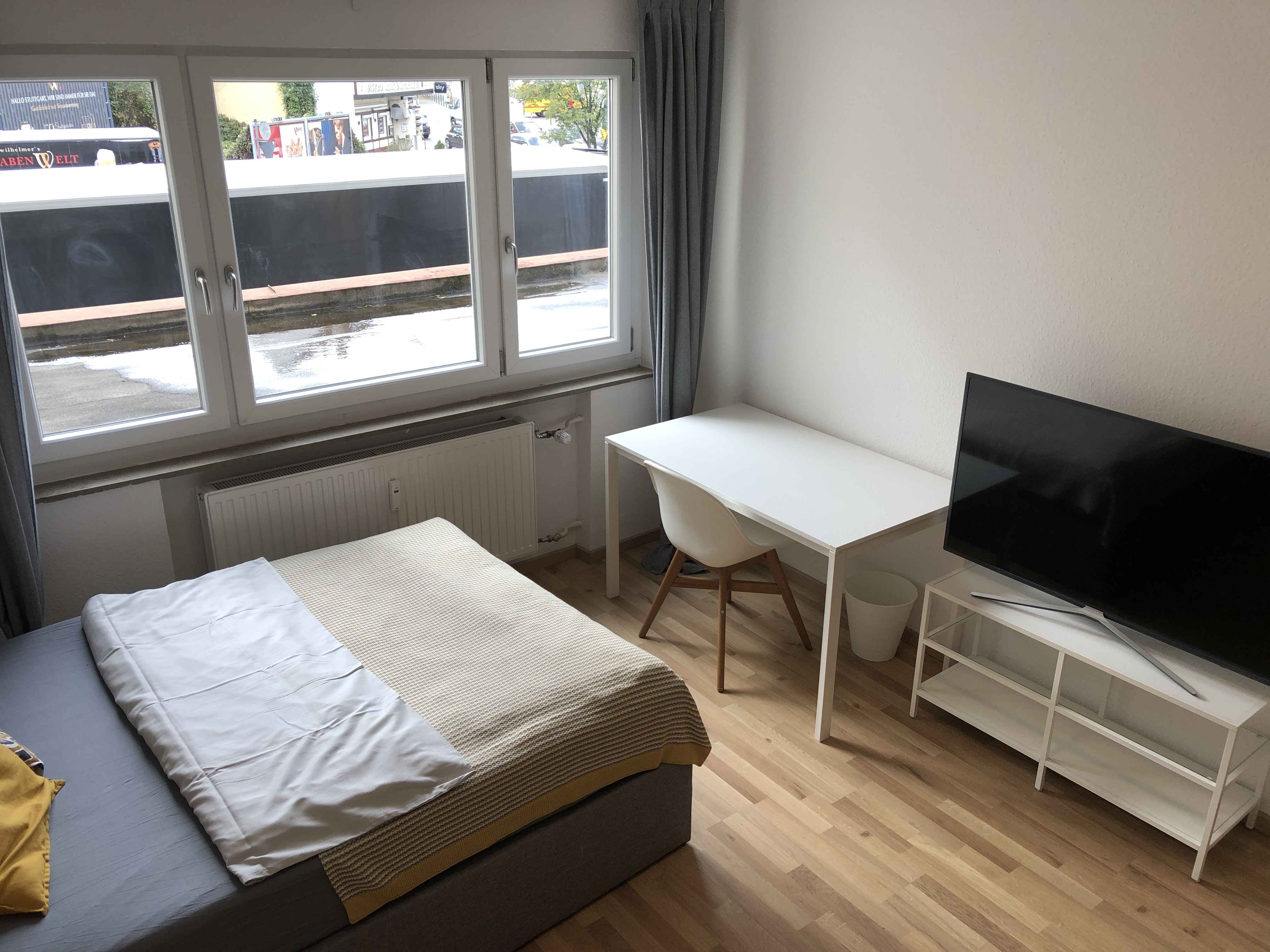 Picture of unit DE-09-018-001-03HF