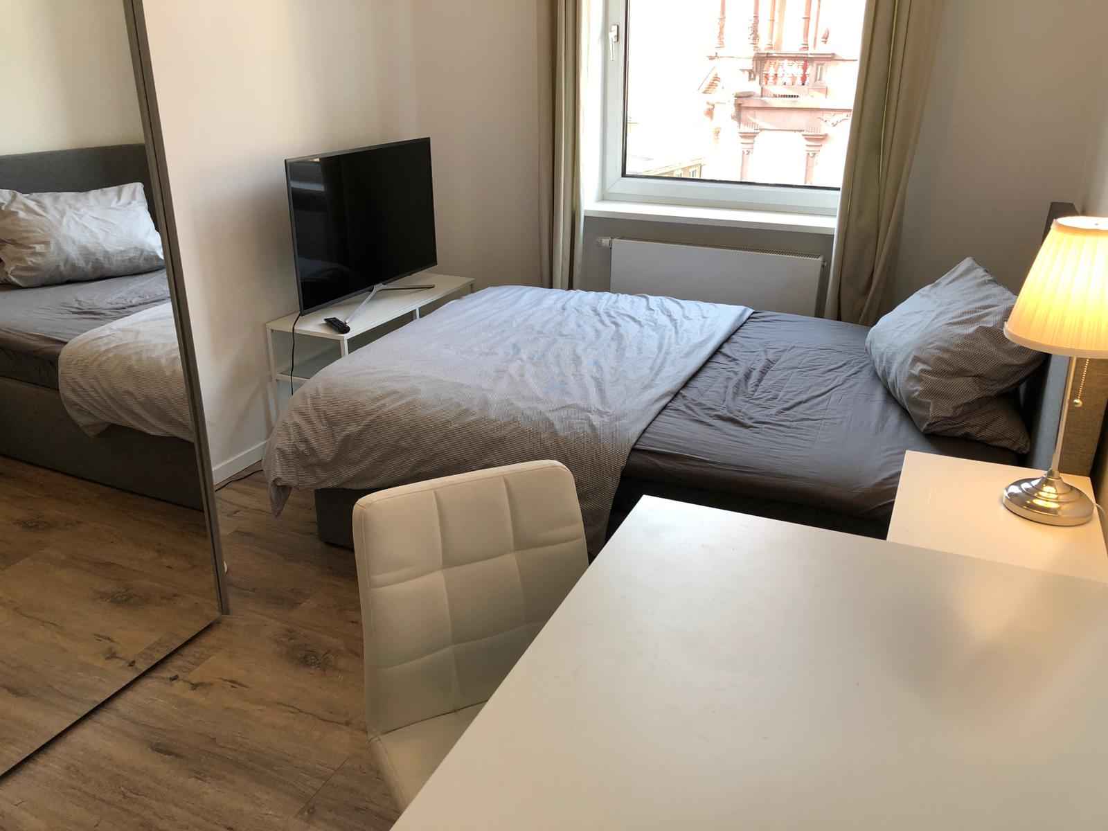 Marketing picture of unit DE-04-046-001-02HF