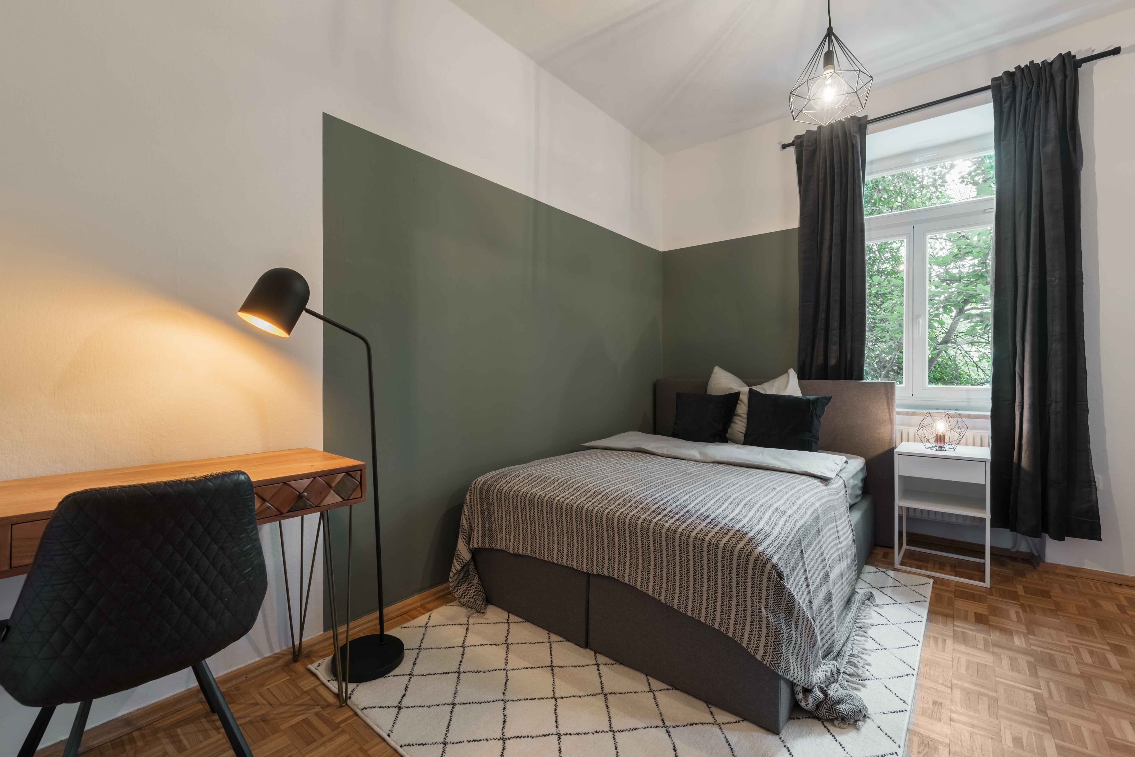 Picture of unit DE-02-005-001-01HF