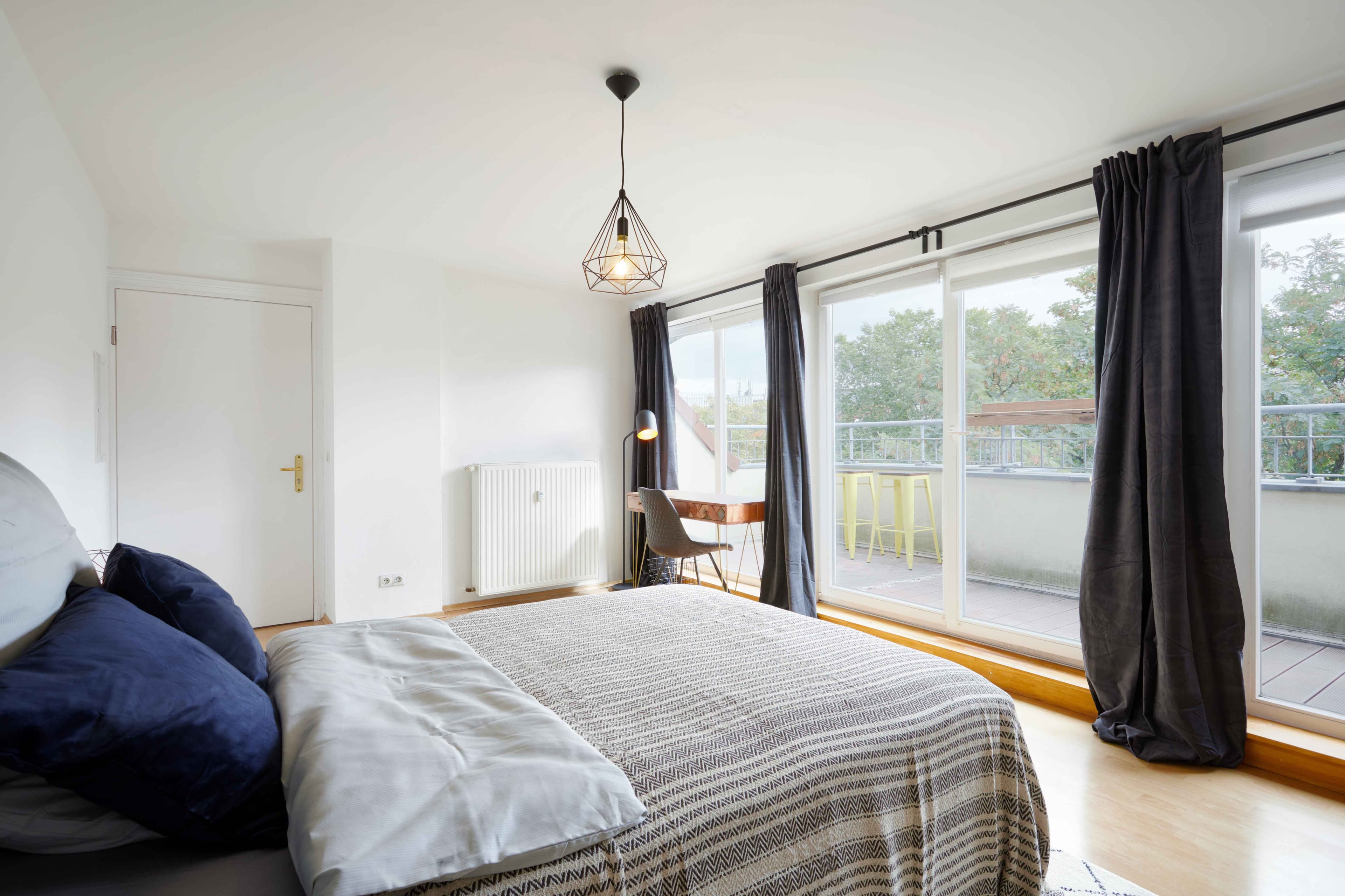 Marketing picture of unit DE-01-001-001-04HF