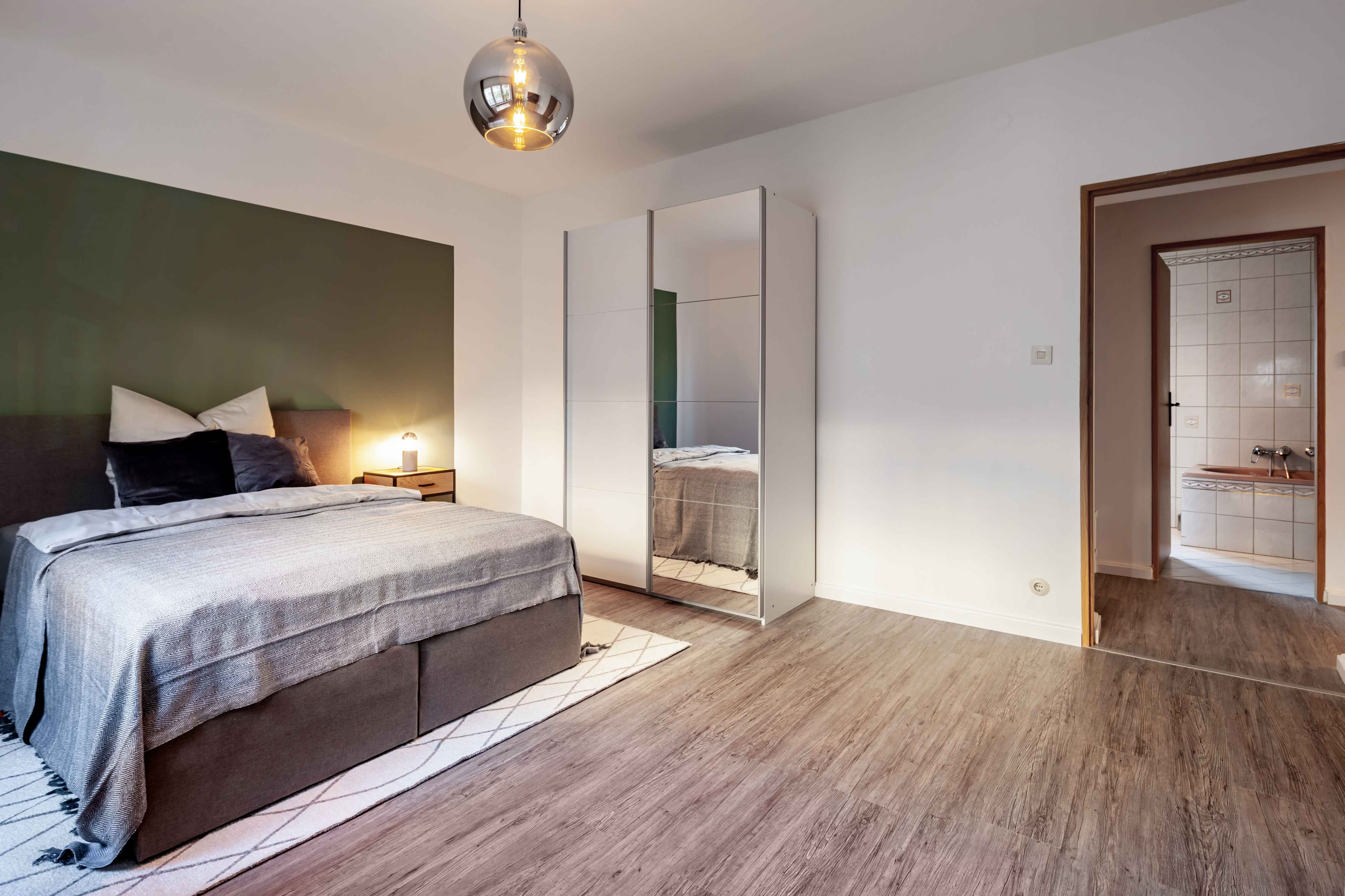 Picture of unit DE-04-009-003-03HF