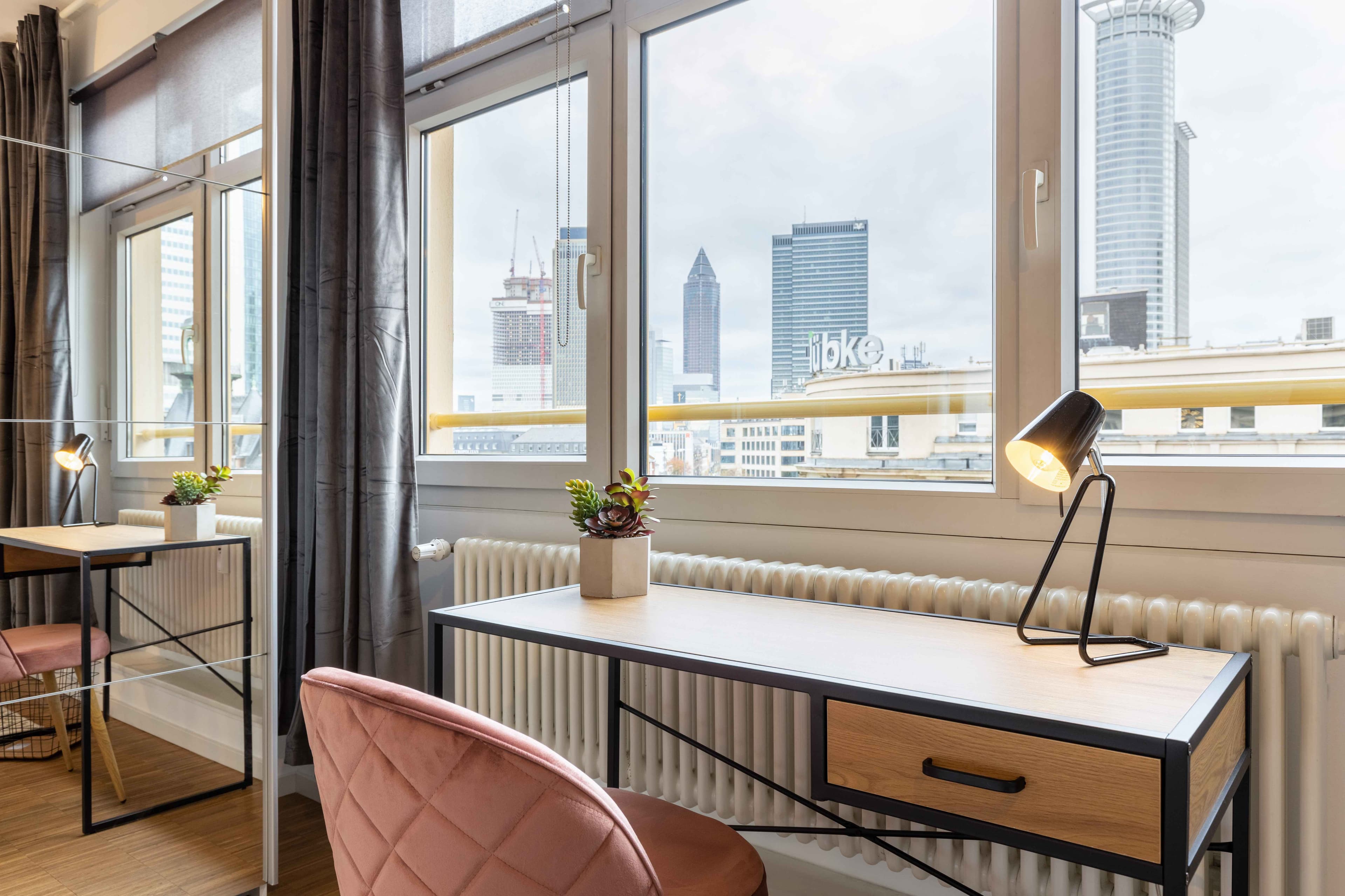 Picture of unit DE-04-001-002-05HF