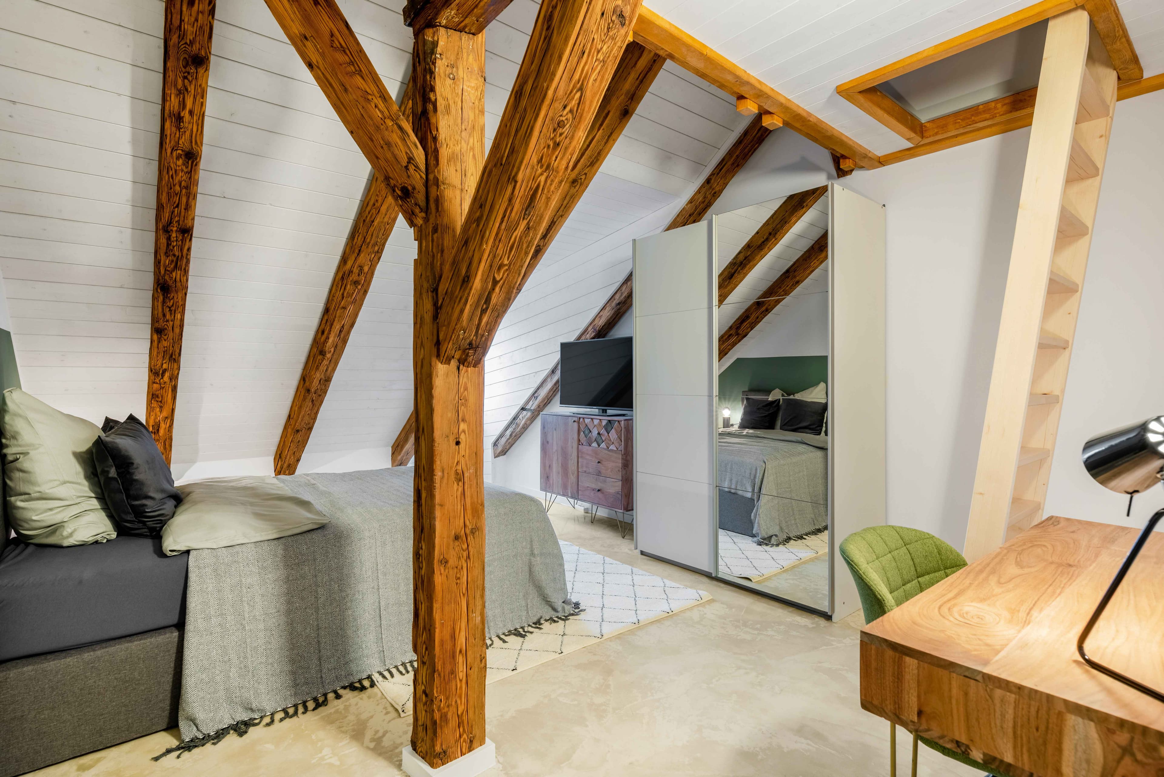 Marketing picture of unit DE-02-008-003-05HF