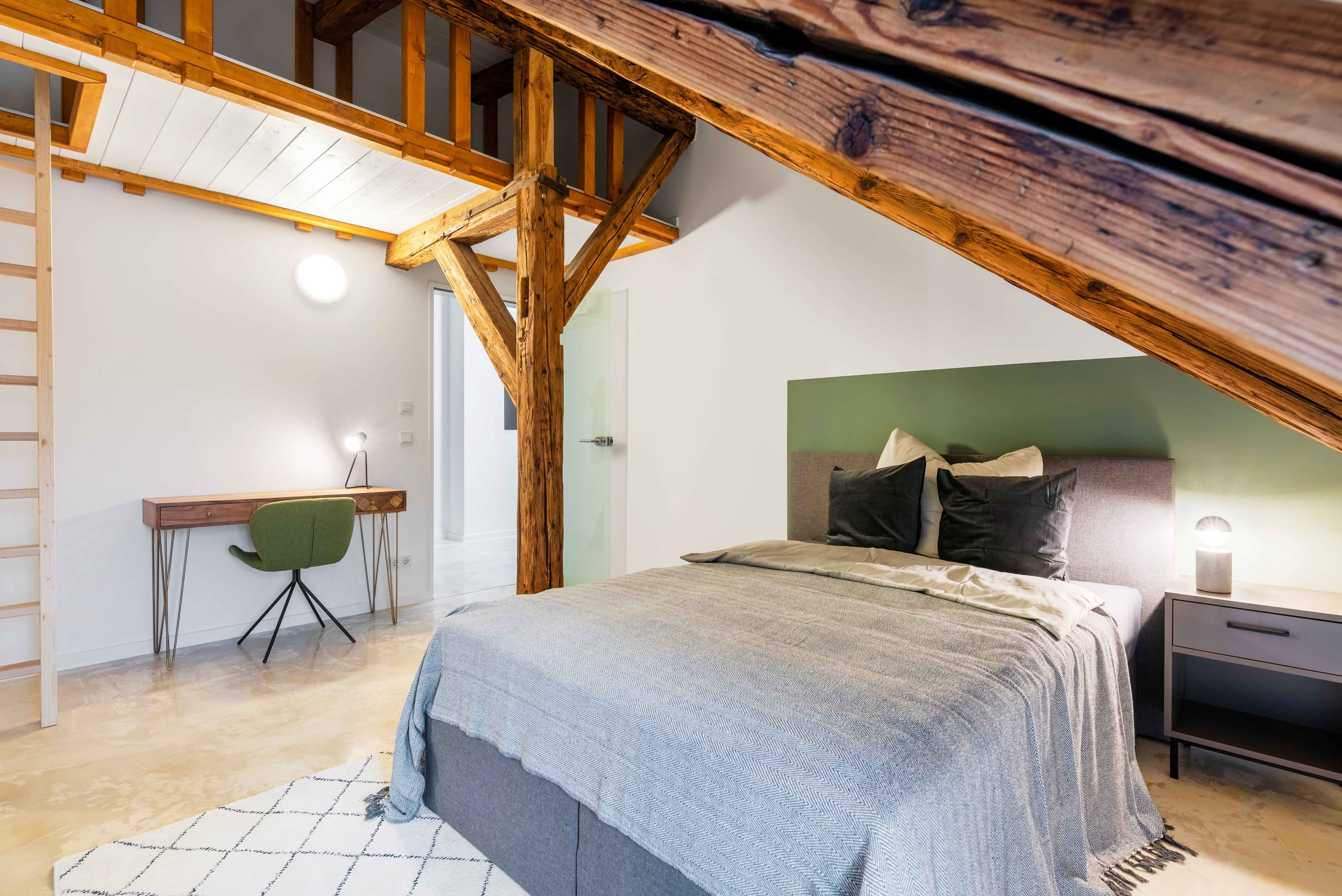 Picture of unit DE-02-008-003-05HF