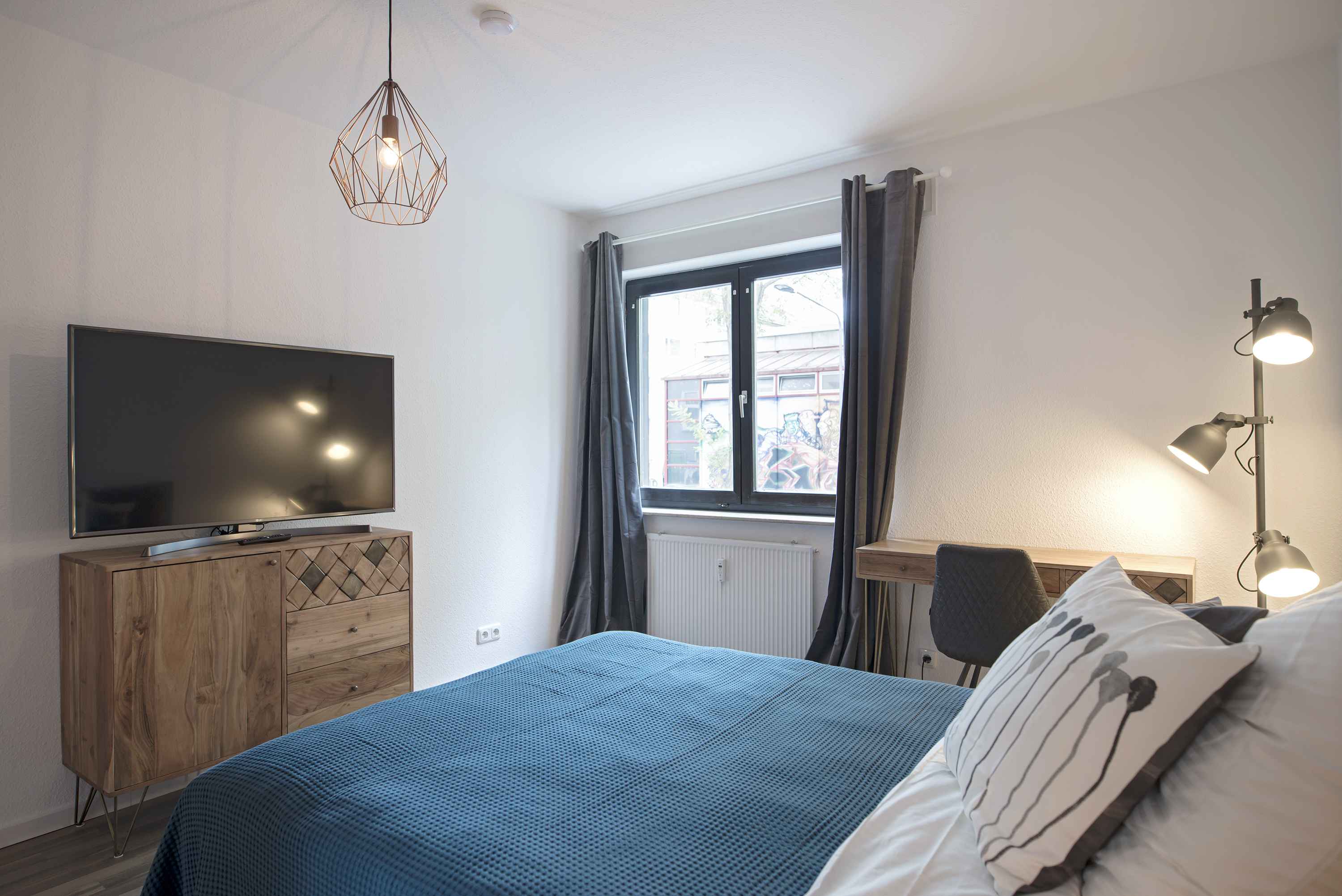 Picture of unit DE-04-042-001-04HF