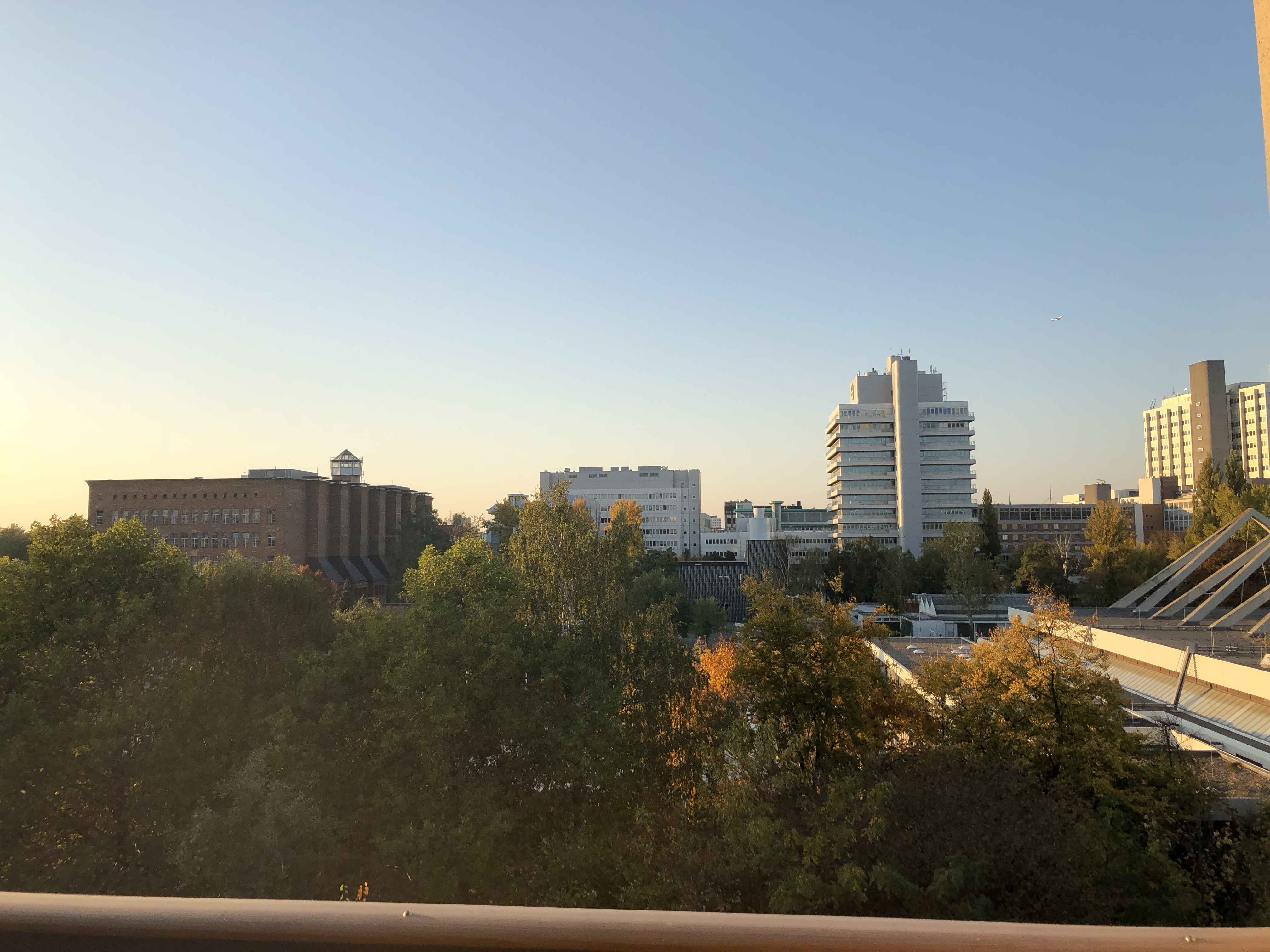 Marketing picture of unit DE-01-002-001-03HF