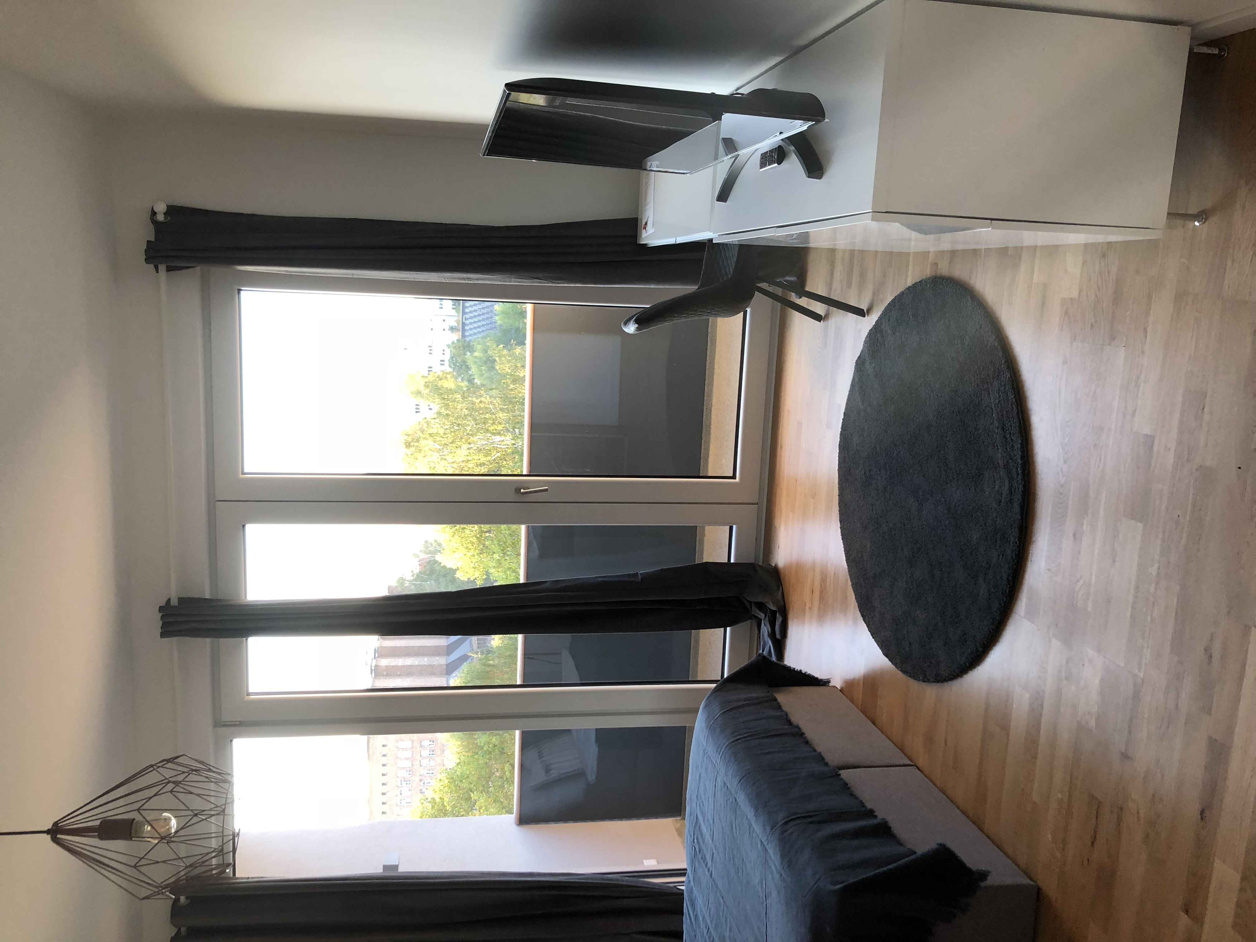 Picture of unit DE-01-002-001-03HF