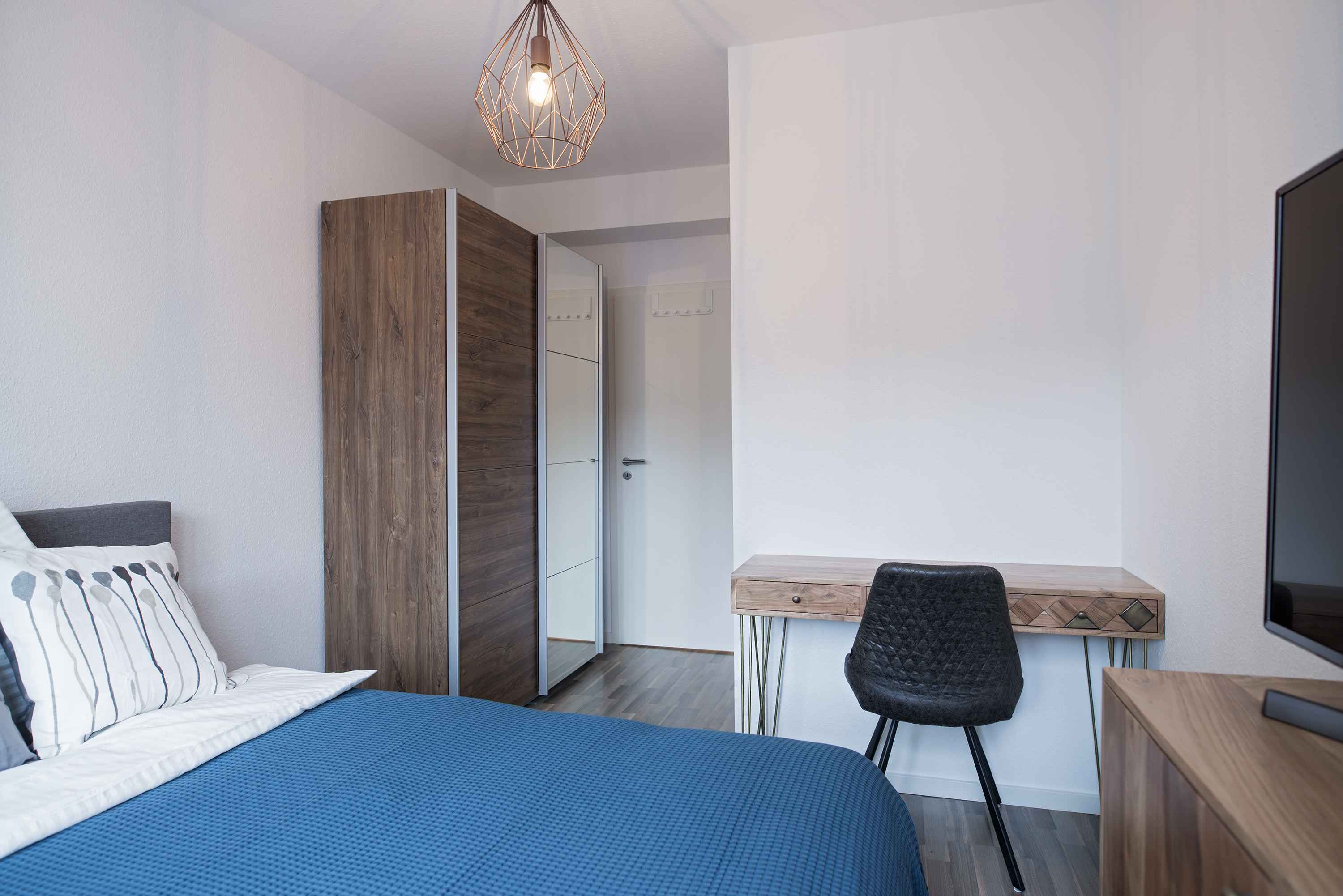 Picture of unit DE-04-042-001-02HF