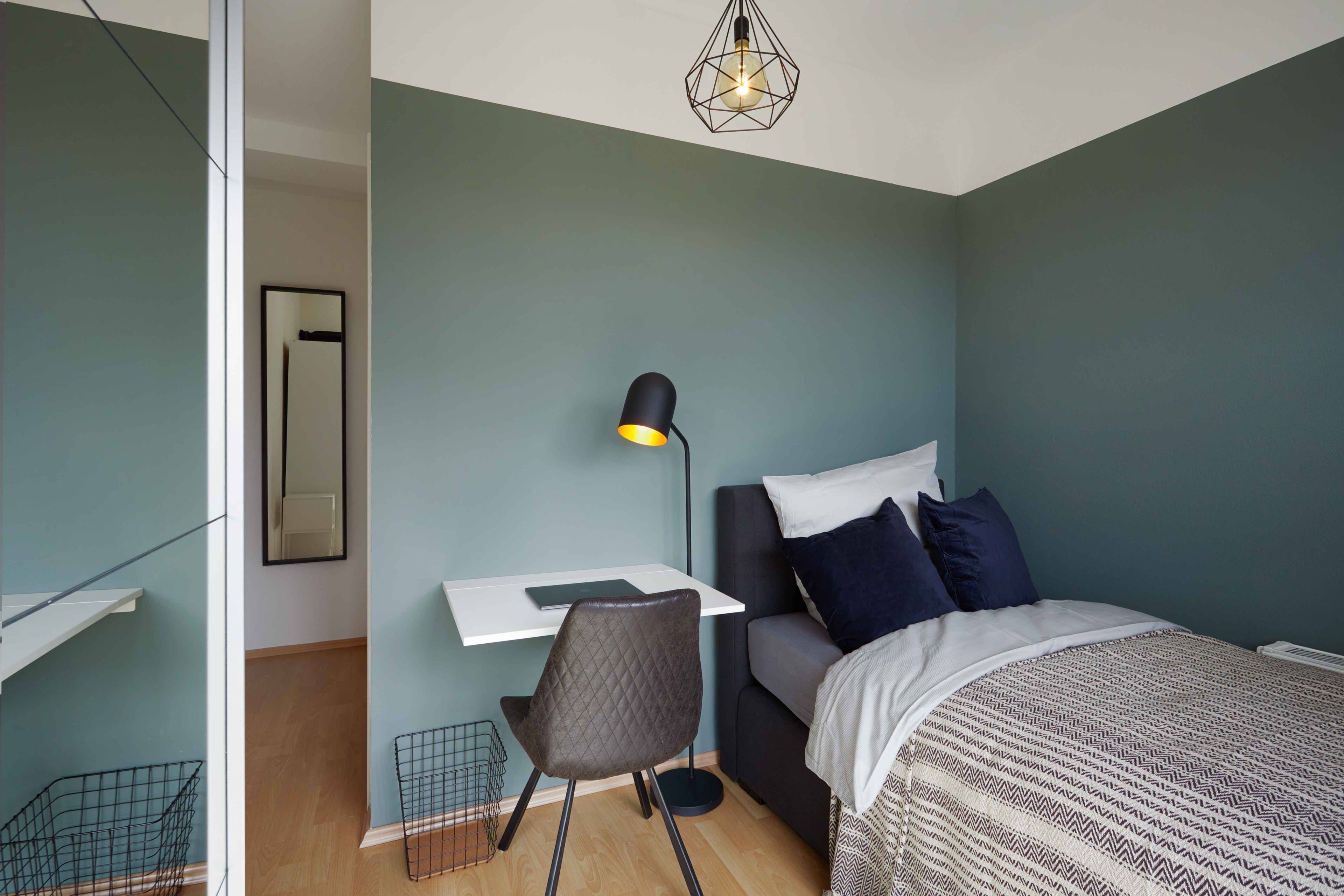 Picture of unit DE-01-001-001-02HF