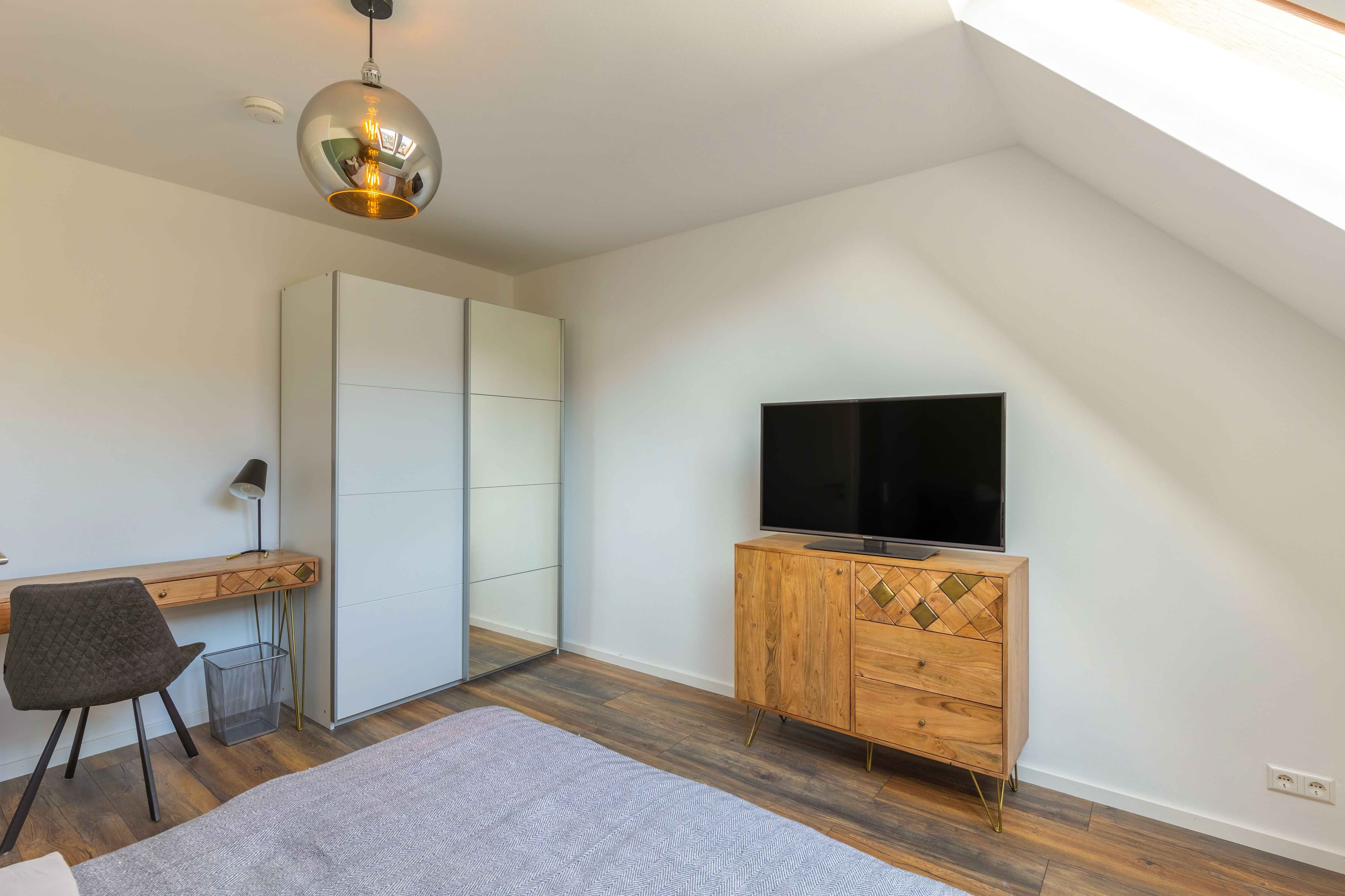 Picture of unit DE-09-004-001-01HF