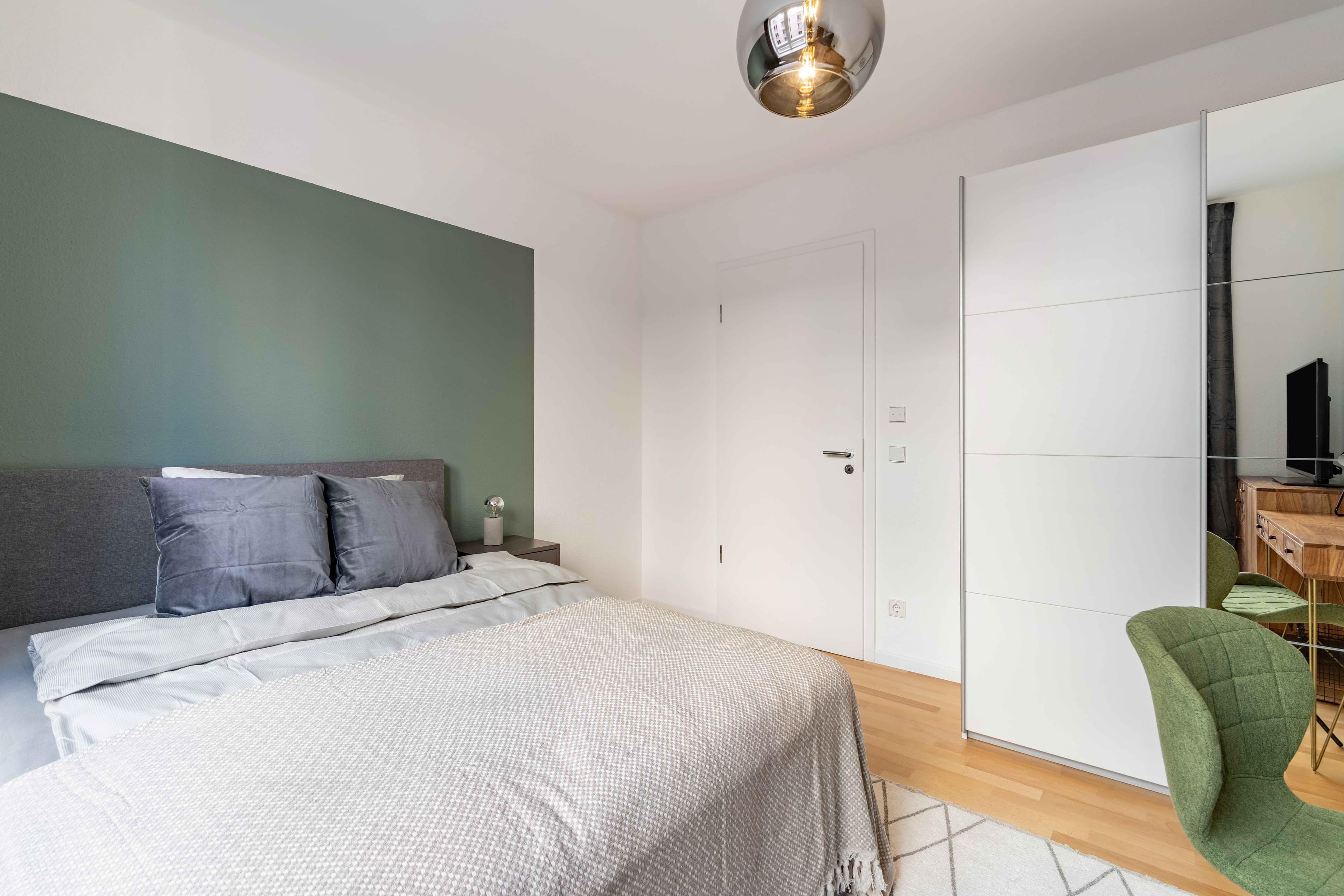 Picture of unit DE-01-005-001-03HF