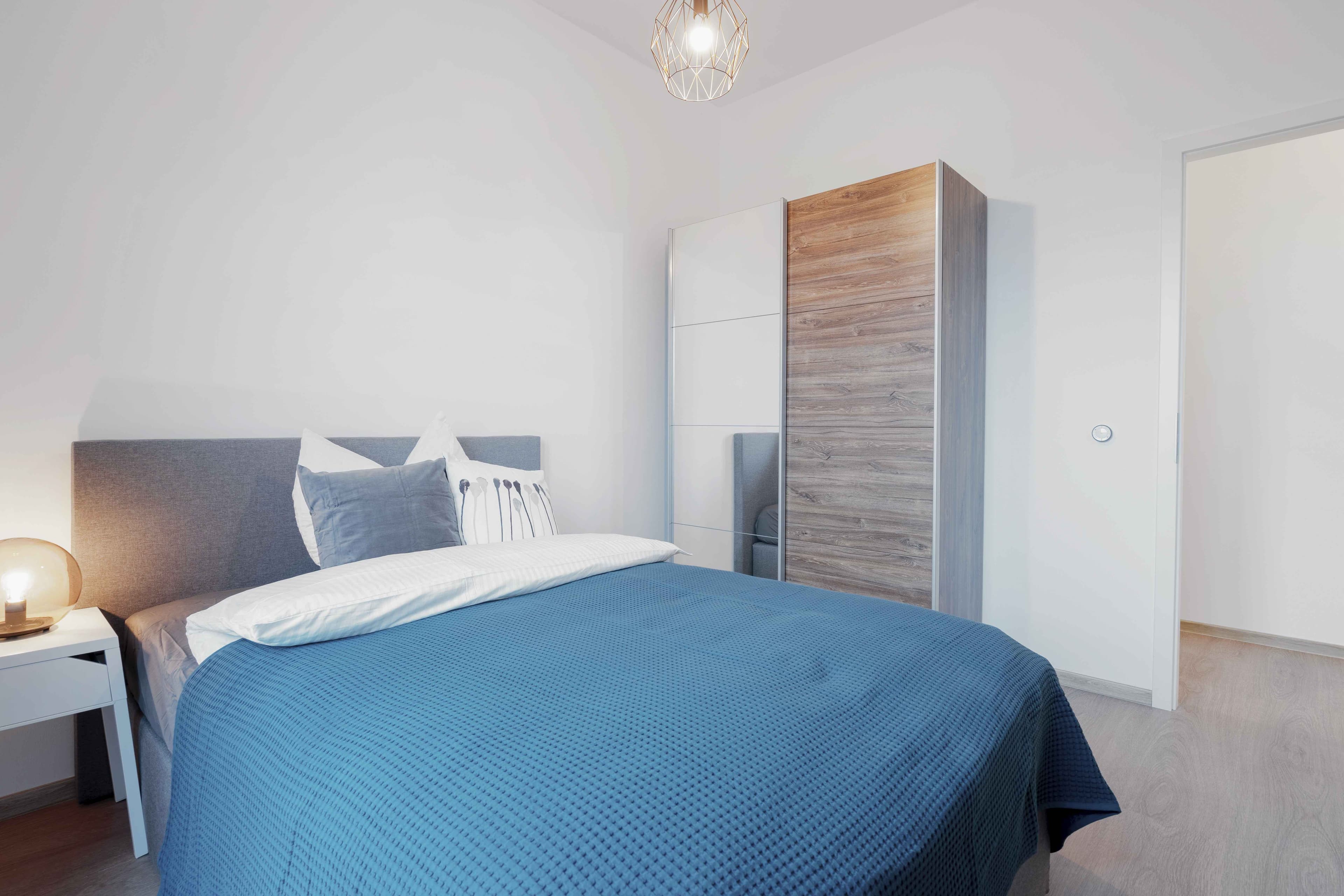 Picture of unit DE-01-008-010-01HF