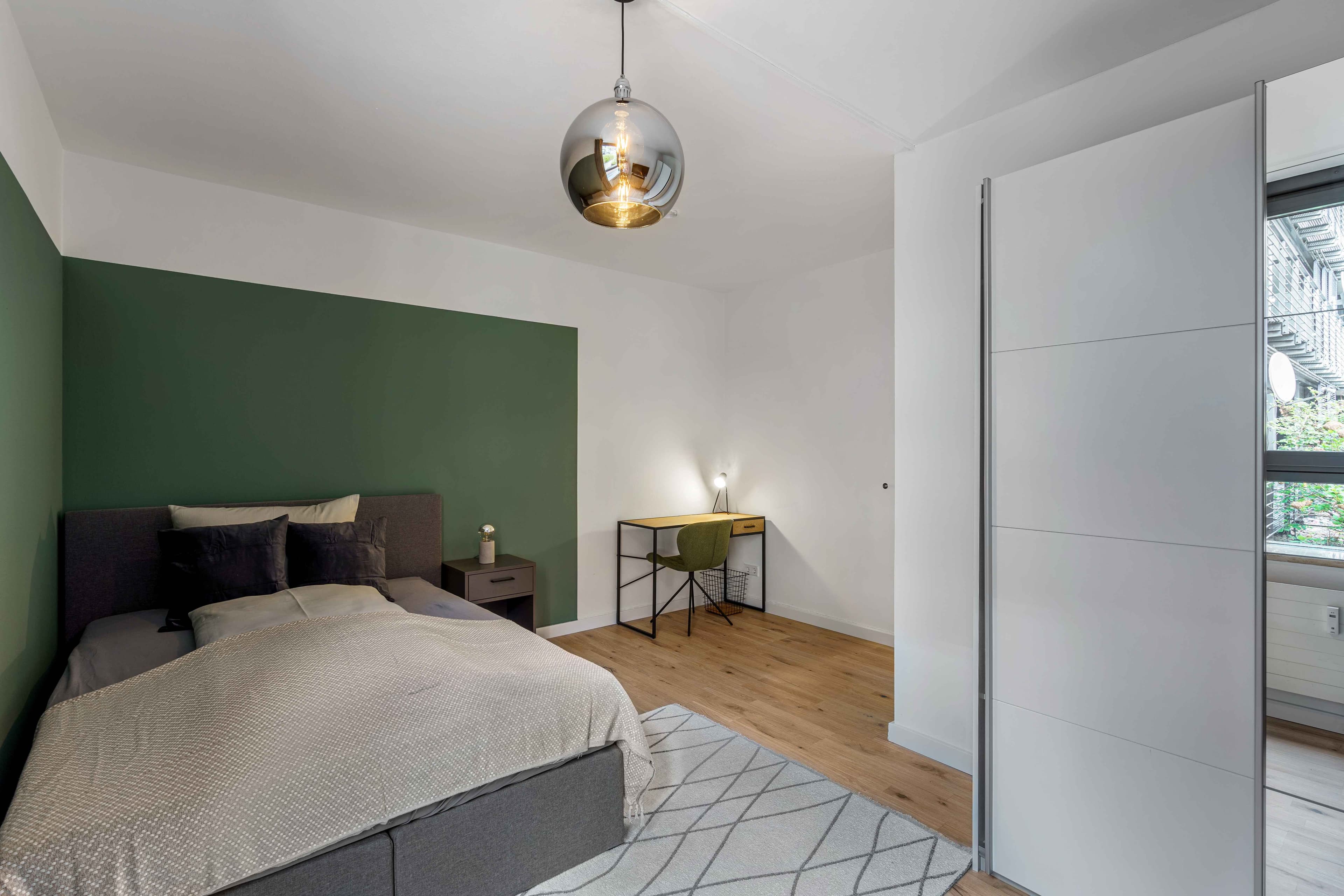 Picture of unit DE-01-010-002-04HF