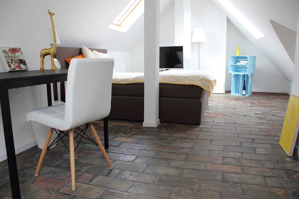 Picture of unit DE-04-007-001-04HF