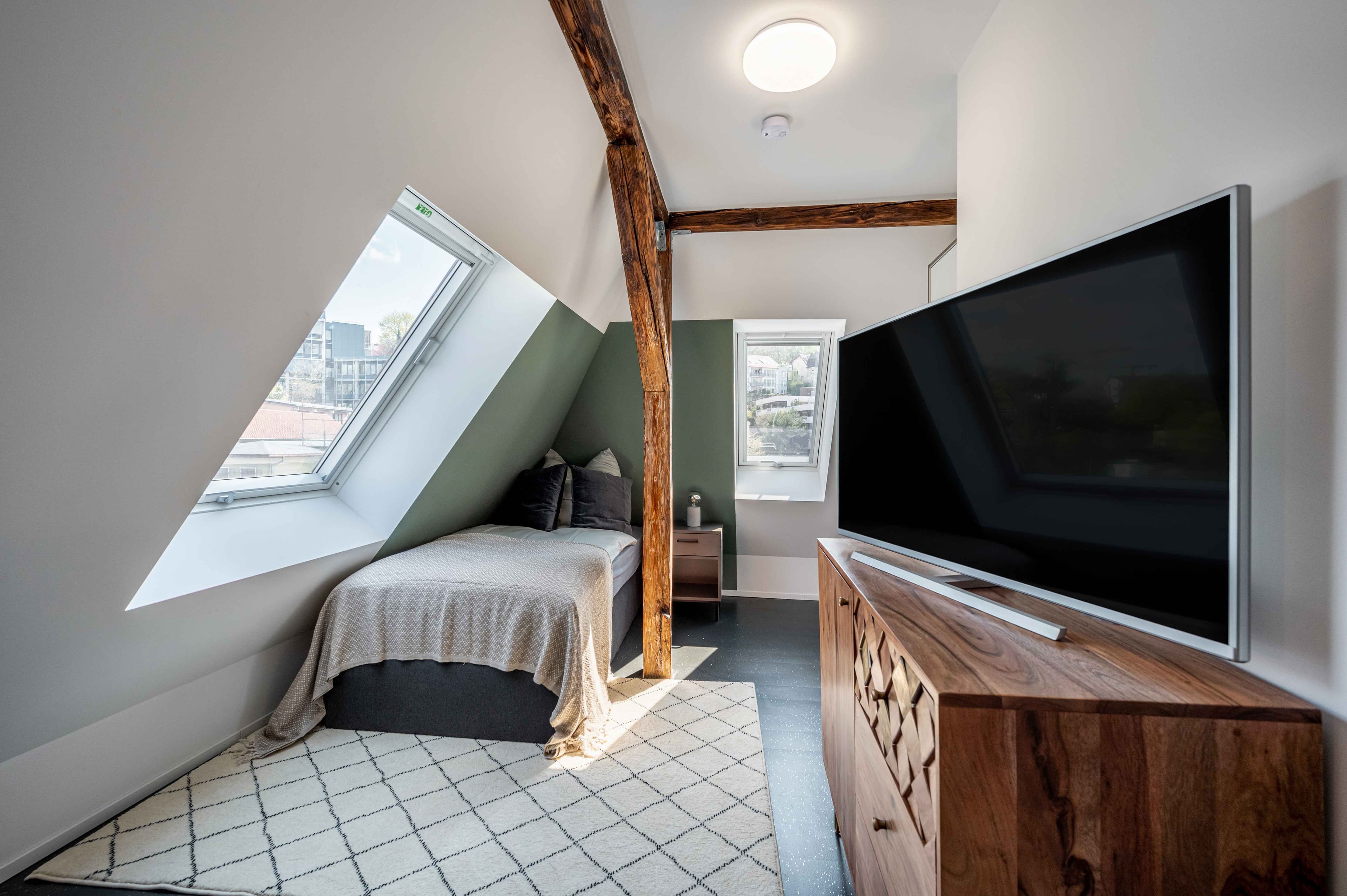 Picture of unit DE-09-016-001-06HF