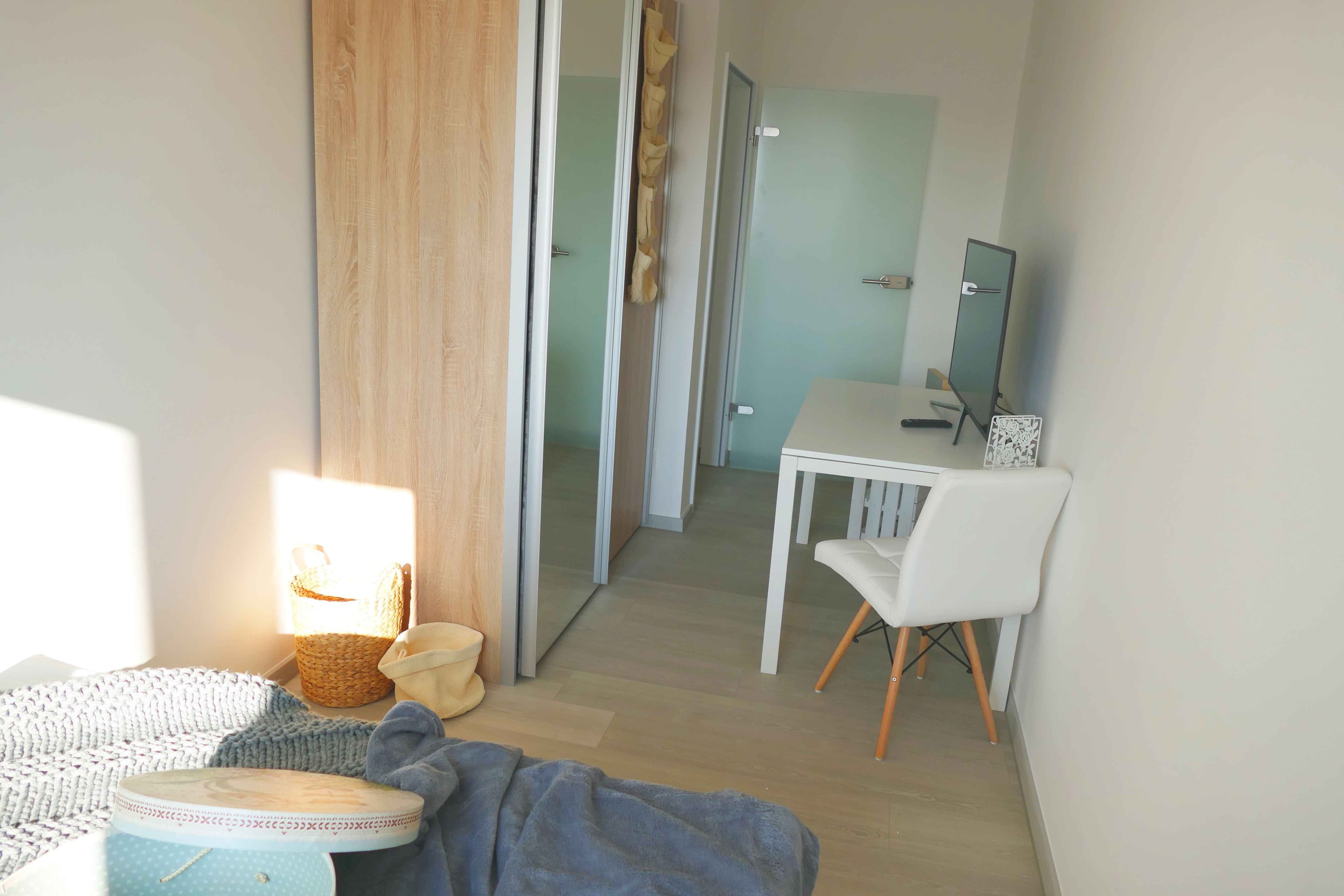 Marketing picture of unit DE-02-011-002-04HF