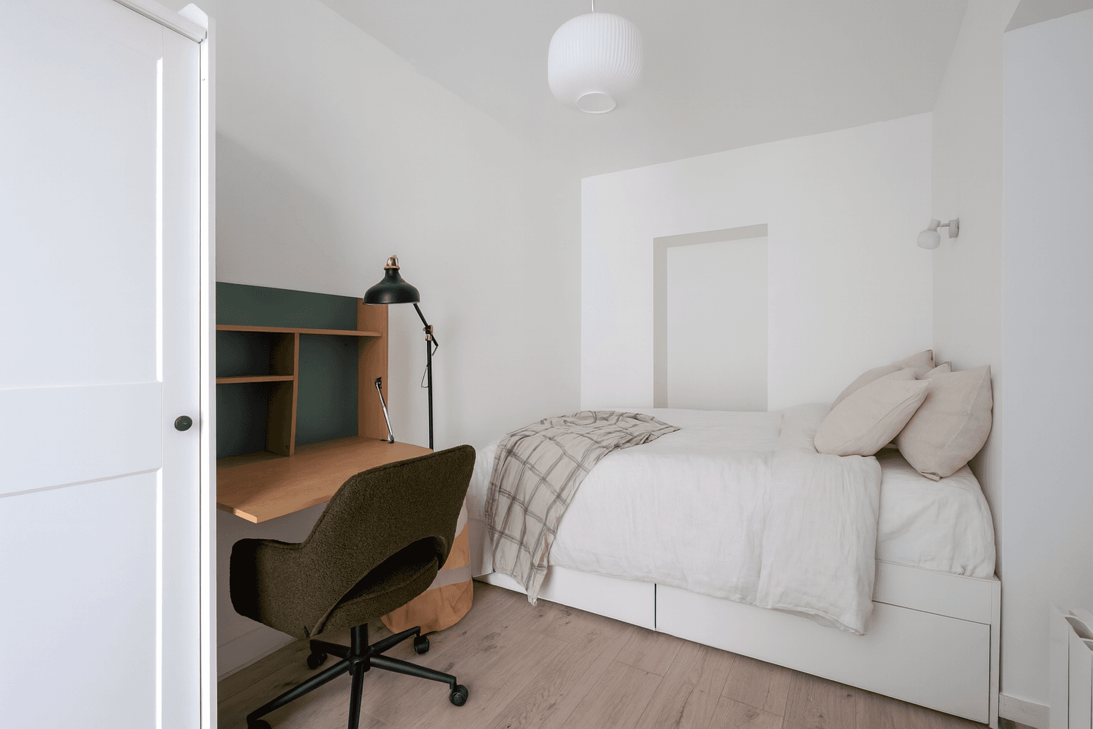 Picture of unit FR-18-001-002-04