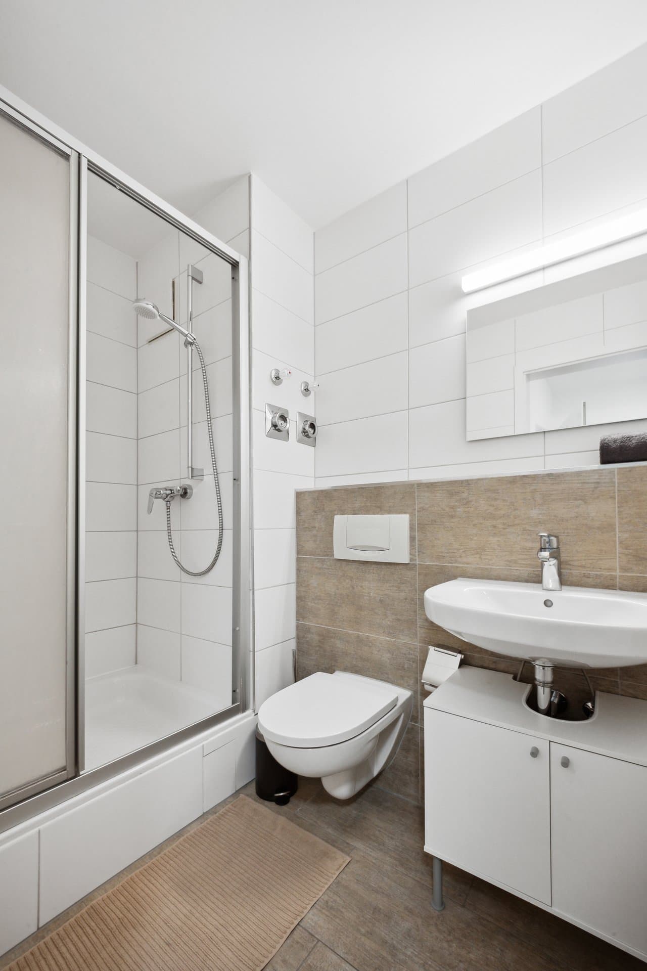 Picture of unit DE-04-070-014-01