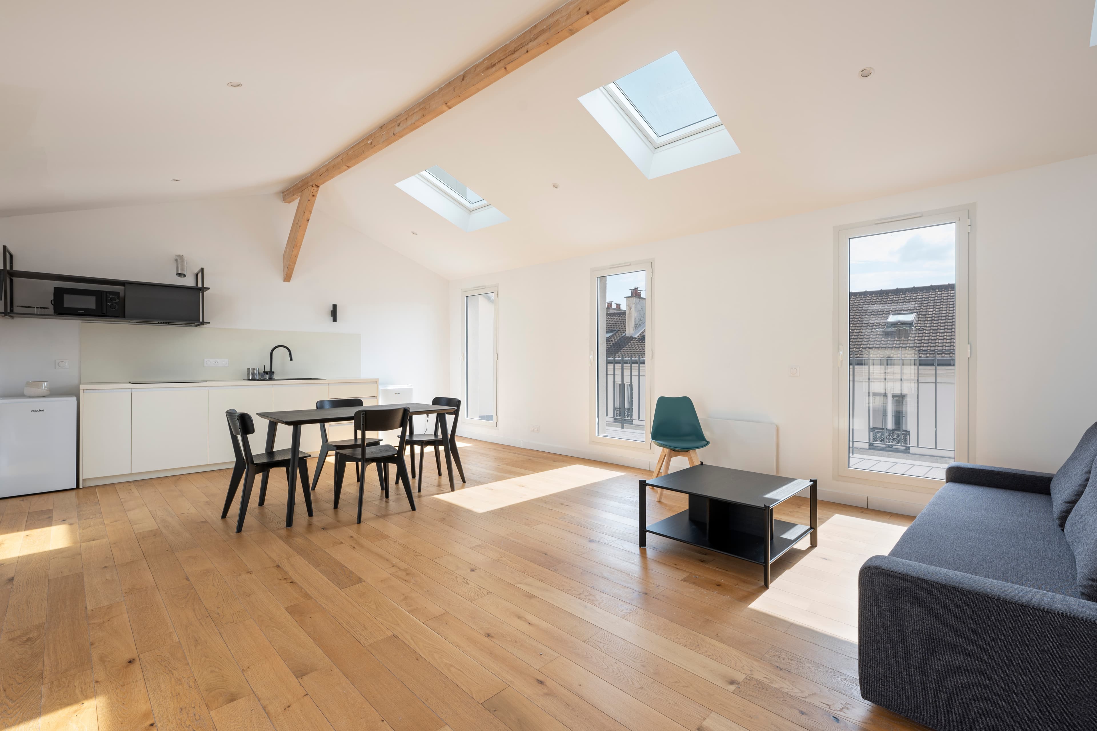 Marketing picture of unit FR-18-009-012-001