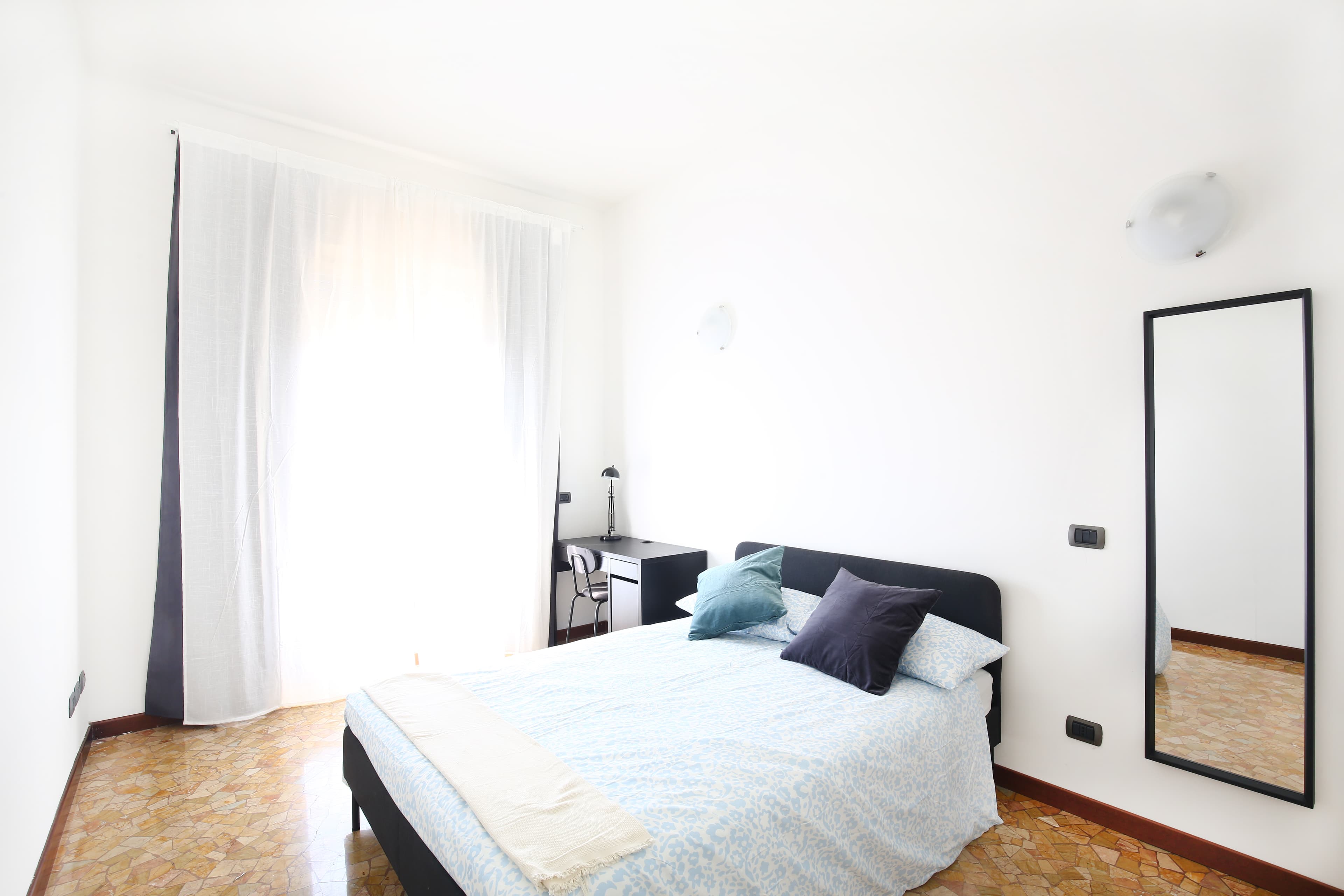 Picture of unit IT-14-070-002-01H