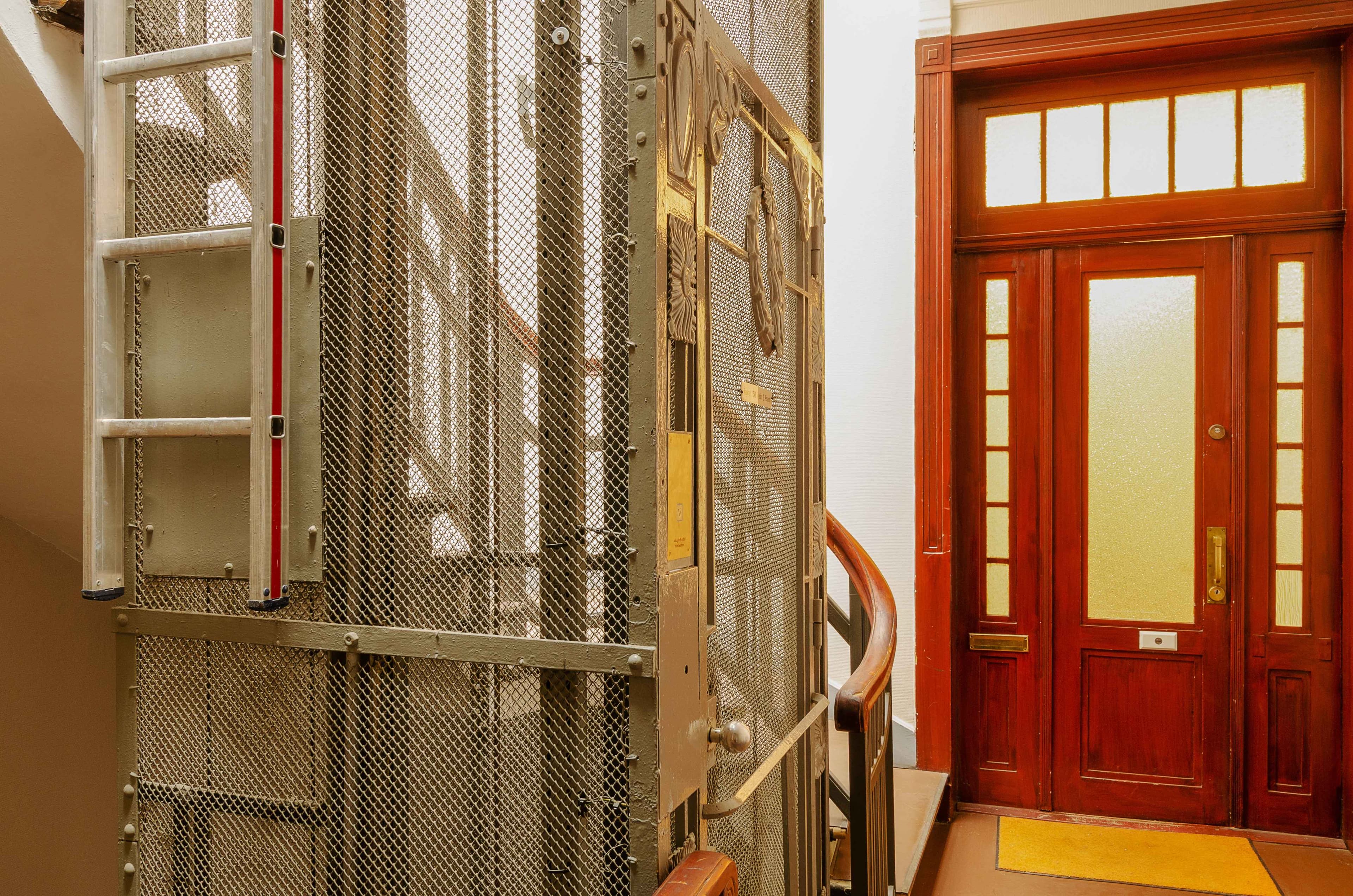 Picture of unit DE-03-001-001-04HF