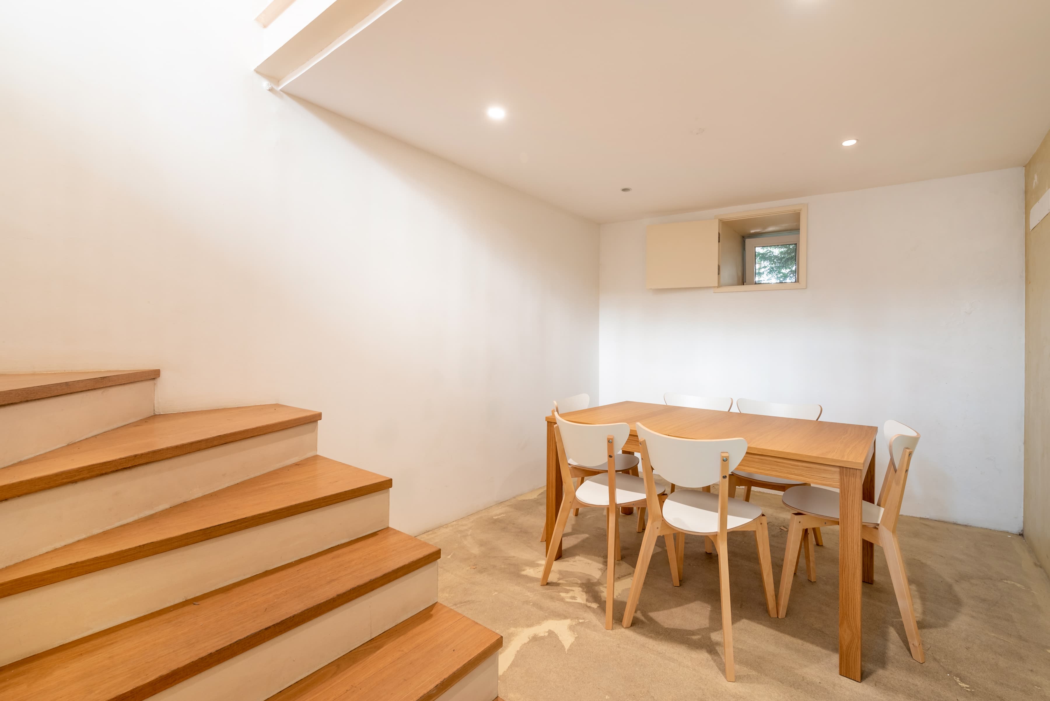 Picture of unit PT-17-004-001-02H