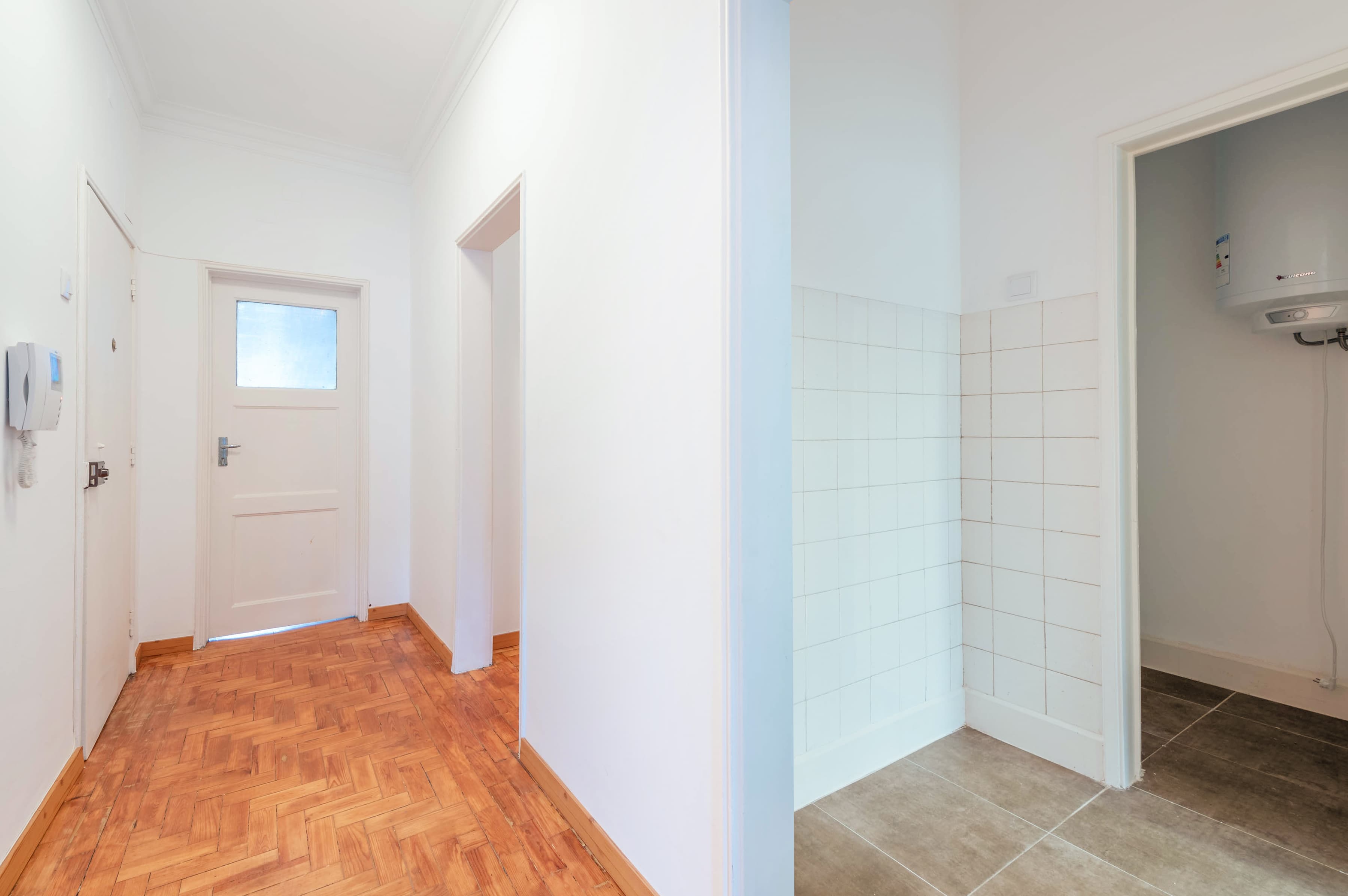 Picture of unit PT-17-005-001-01H