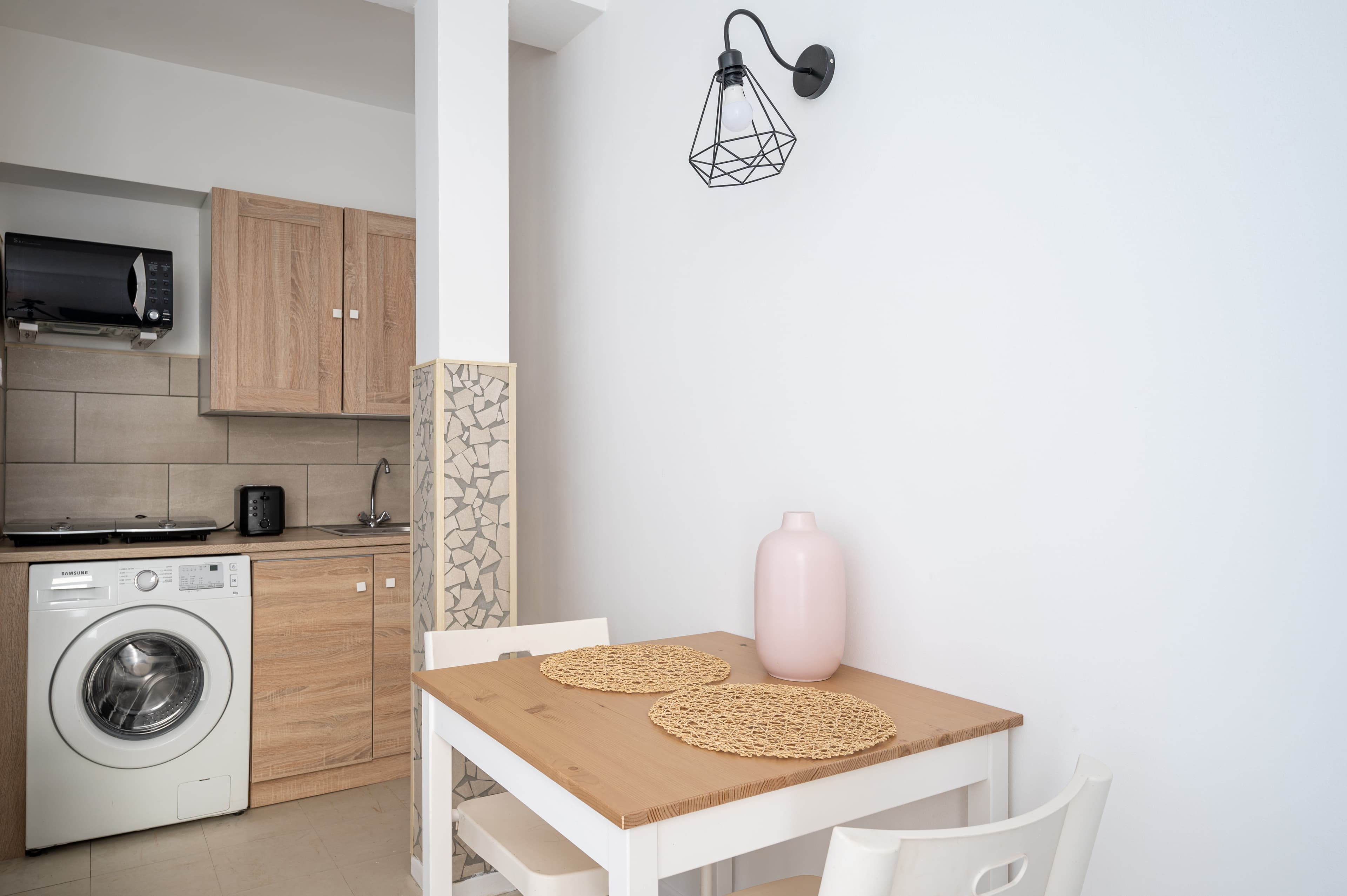 Picture of unit FR-18-001-003-01H