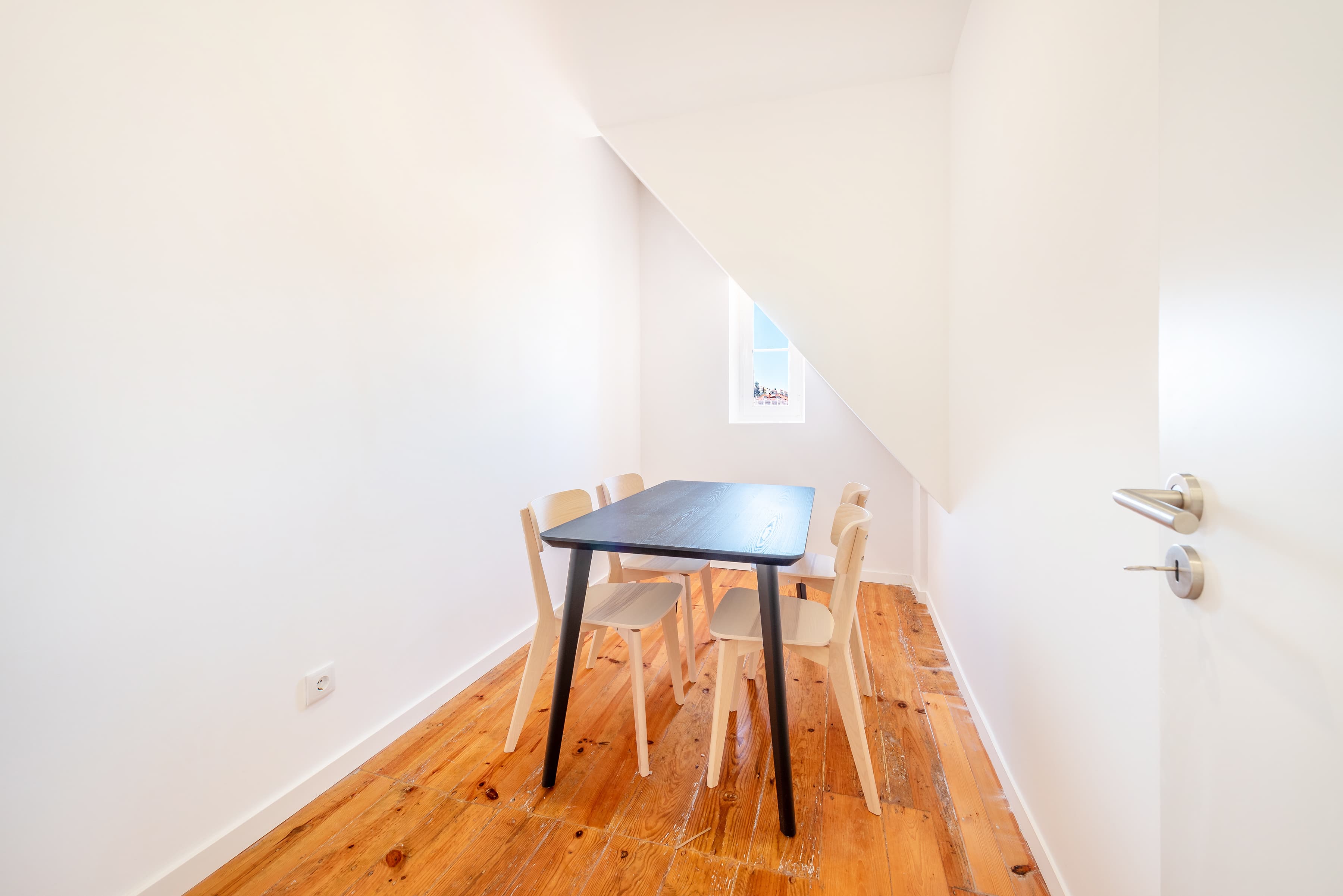 Picture of unit PT-17-007-008-01H