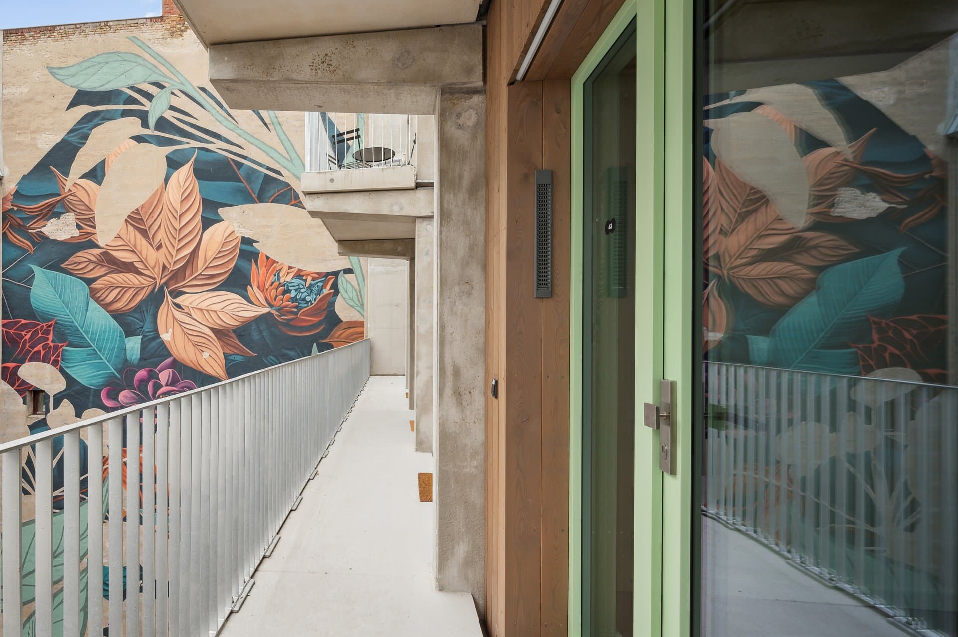 Picture of unit DE-01-477-049-02