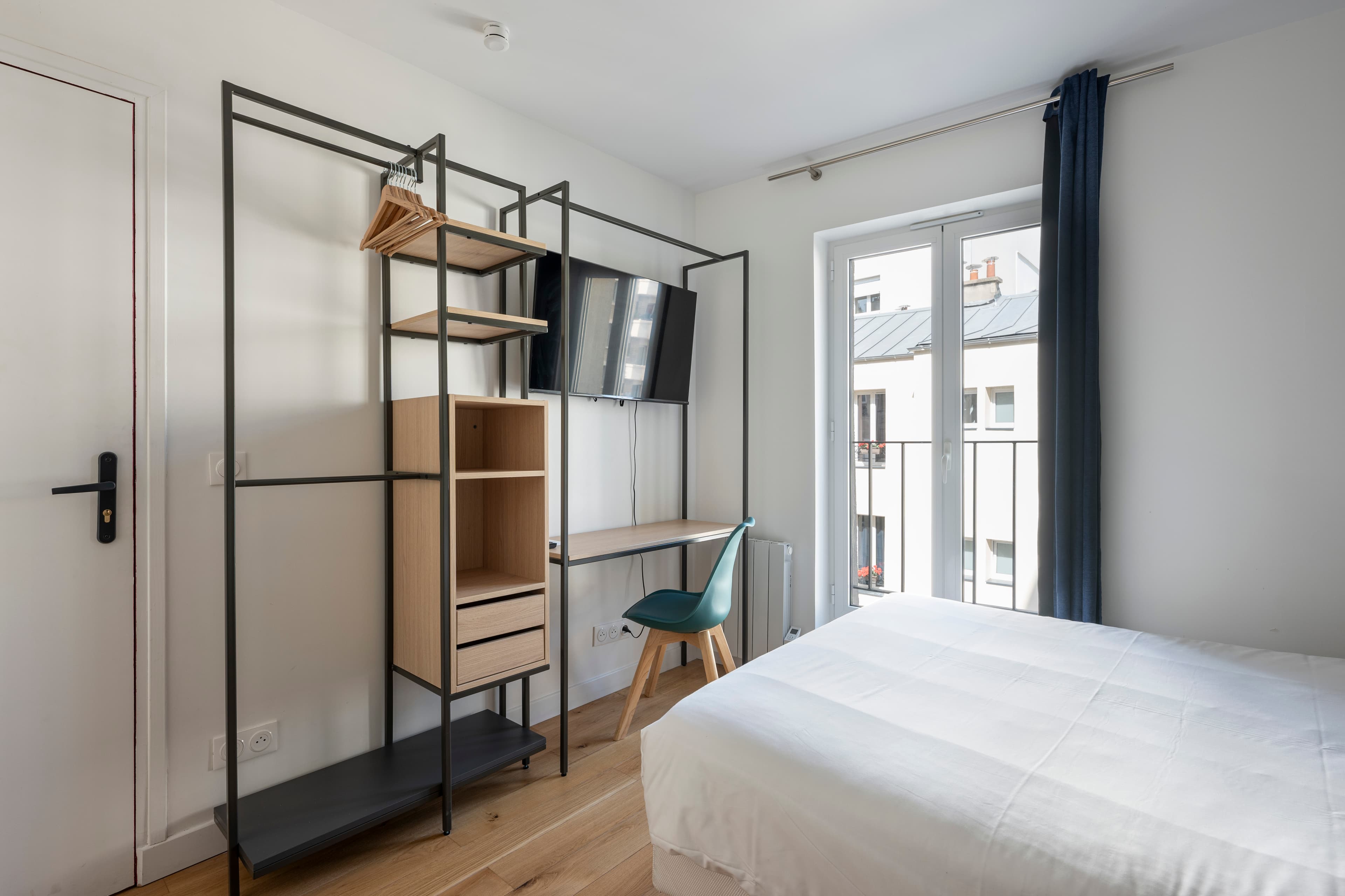 Picture of unit FR-18-009-001-001