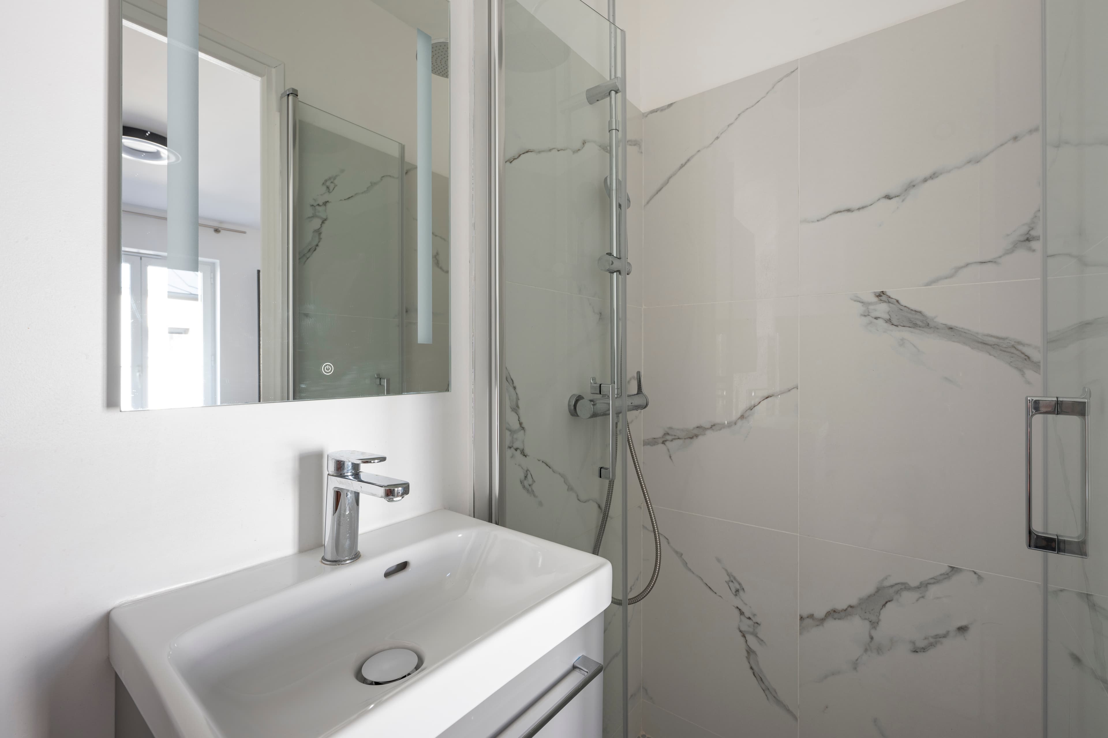 Picture of unit FR-18-009-005-001