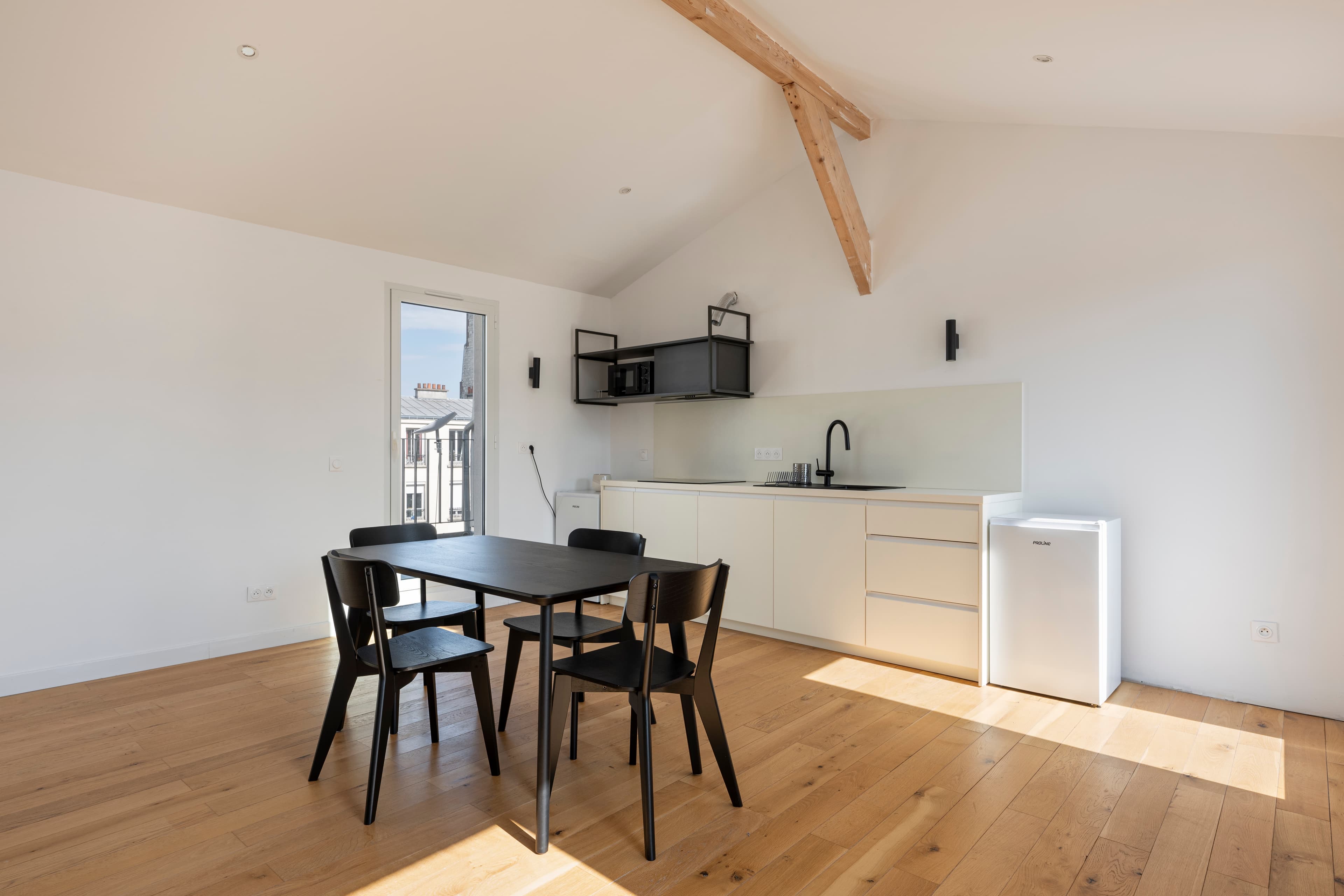 Picture of unit FR-18-009-009-001