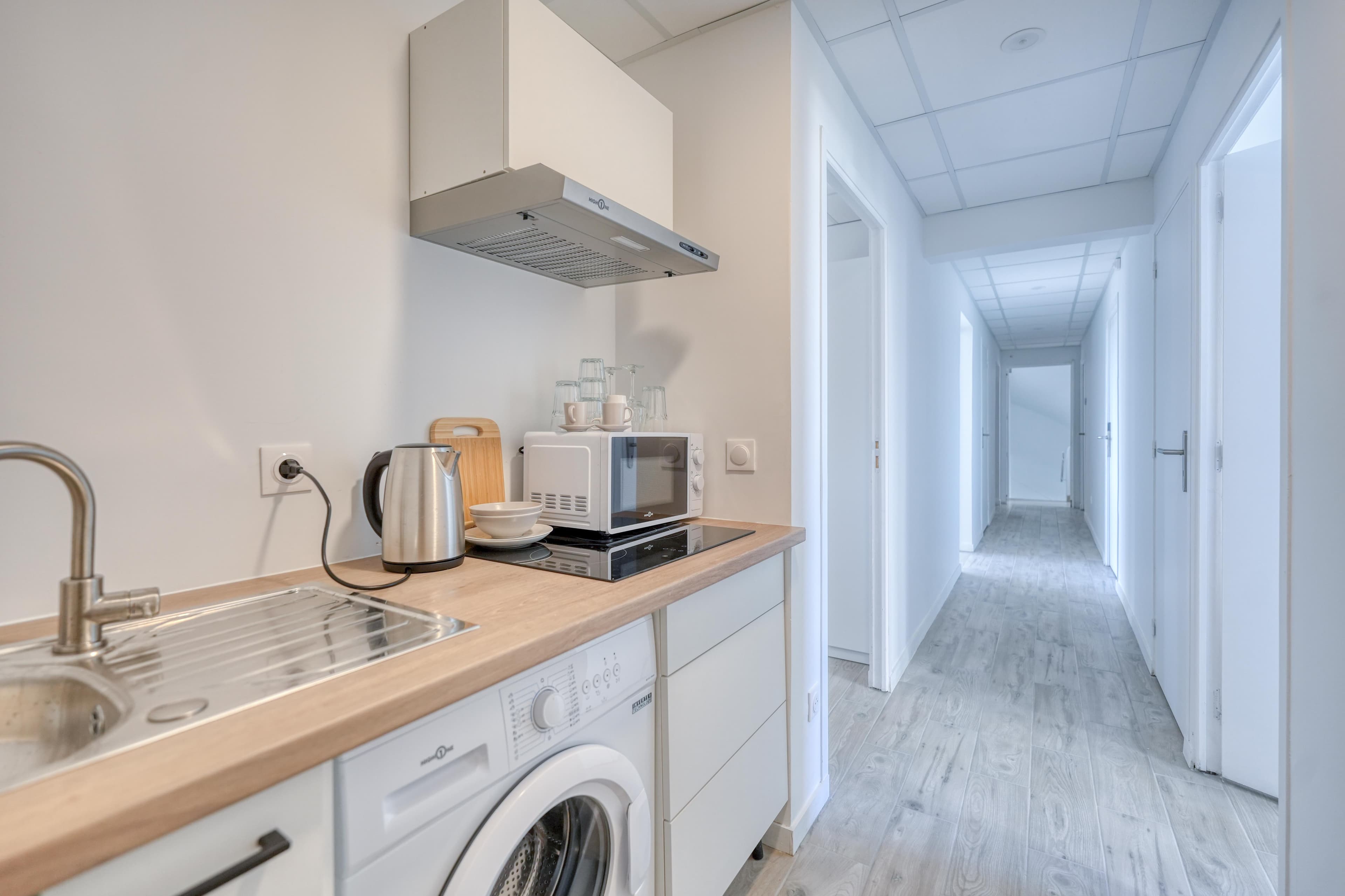 Picture of unit FR-18-010-014-001